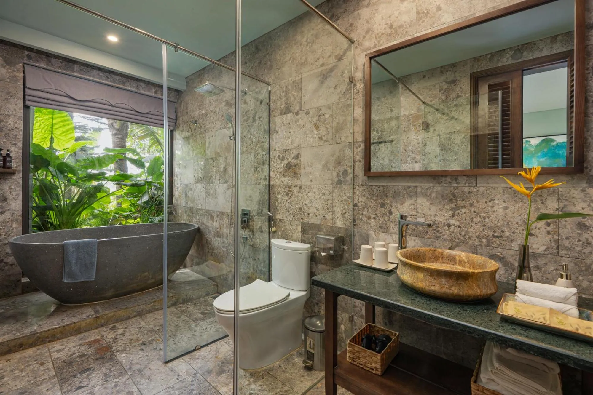 Shower in Coco Island Resort Ninh Binh