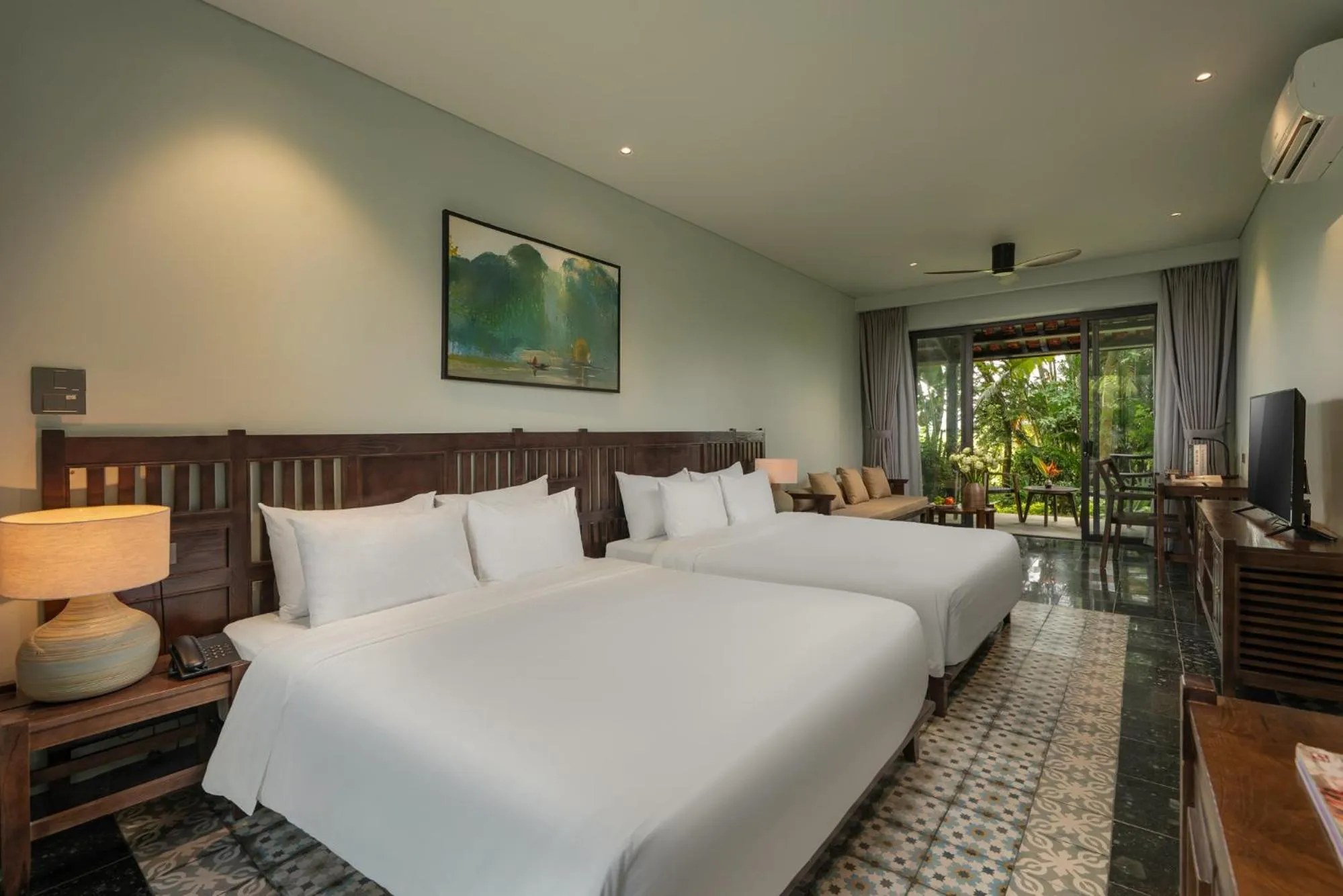 Bed in Coco Island Resort Ninh Binh