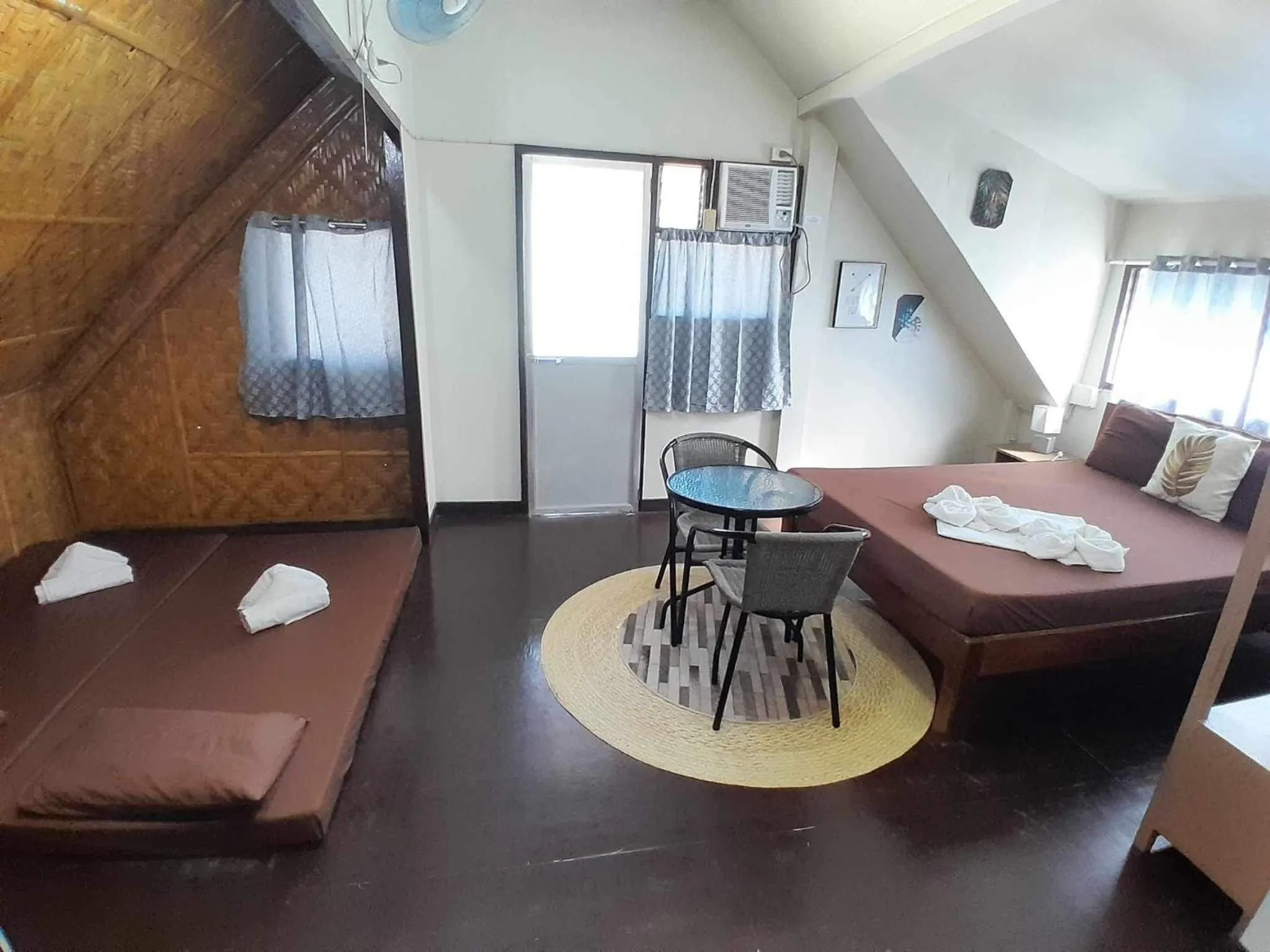 Bed in On Board Panglao Beach Hostel & Resort with FREE MOTORBIKE