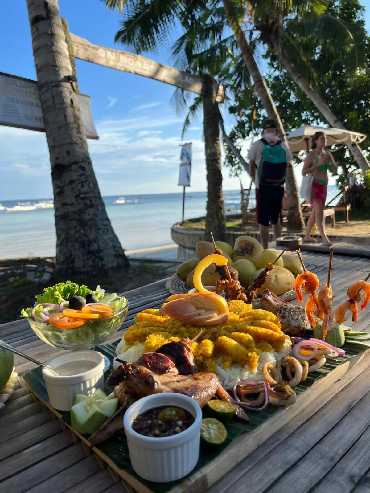 On Board Panglao Beach Hostel & Resort with FREE MOTORBIKE