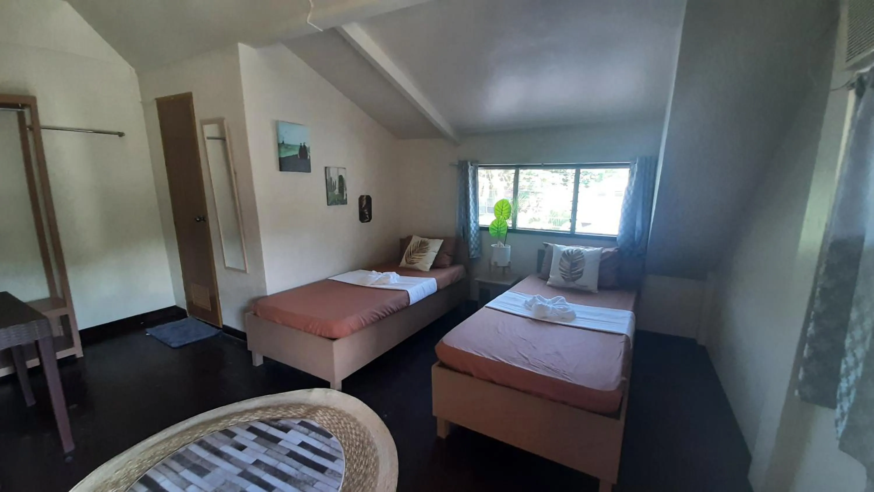 Bed in On Board Panglao Beach Hostel & Resort with FREE MOTORBIKE