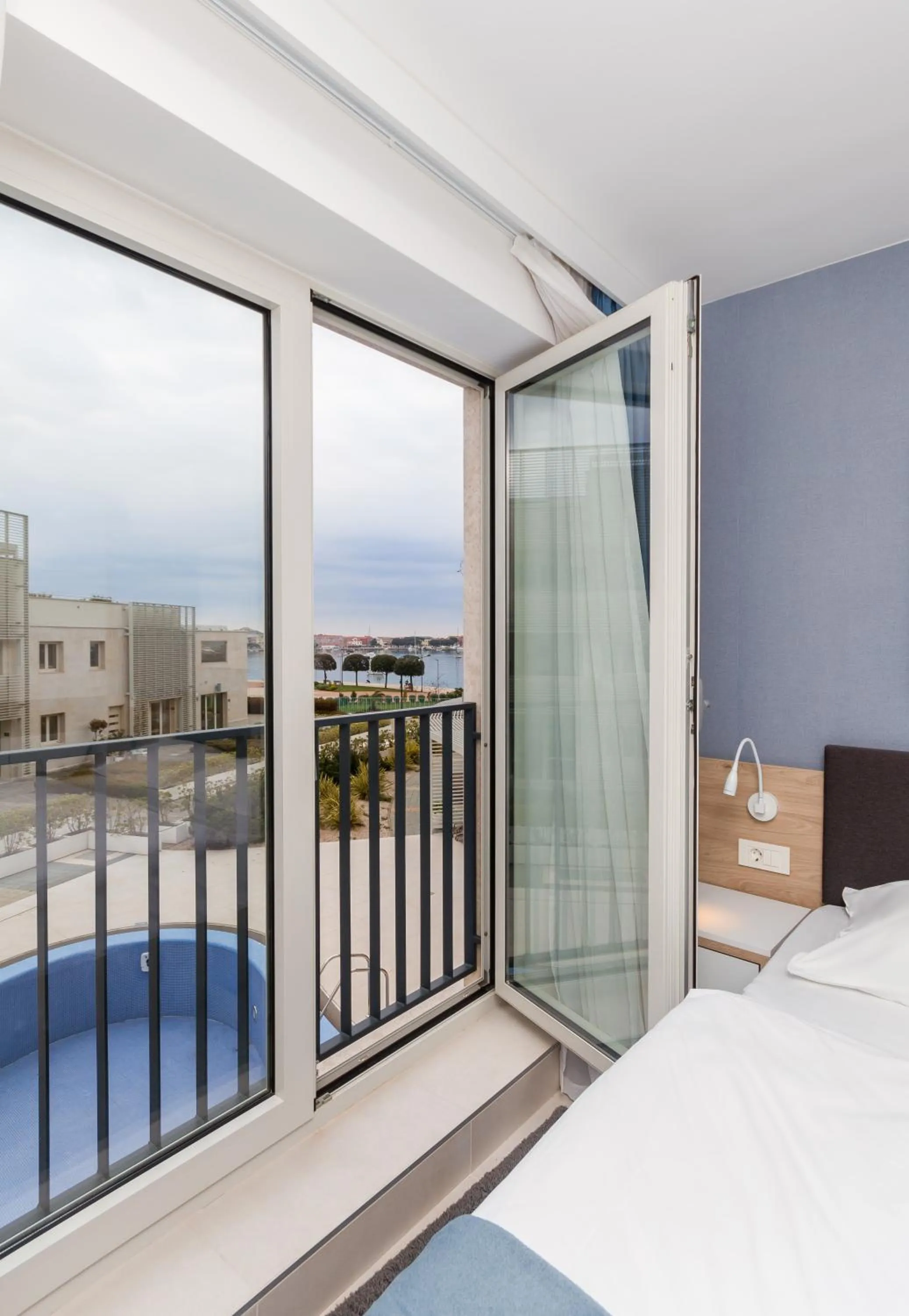 Bed in Garden Palace Marjeta Apartment with free Parking