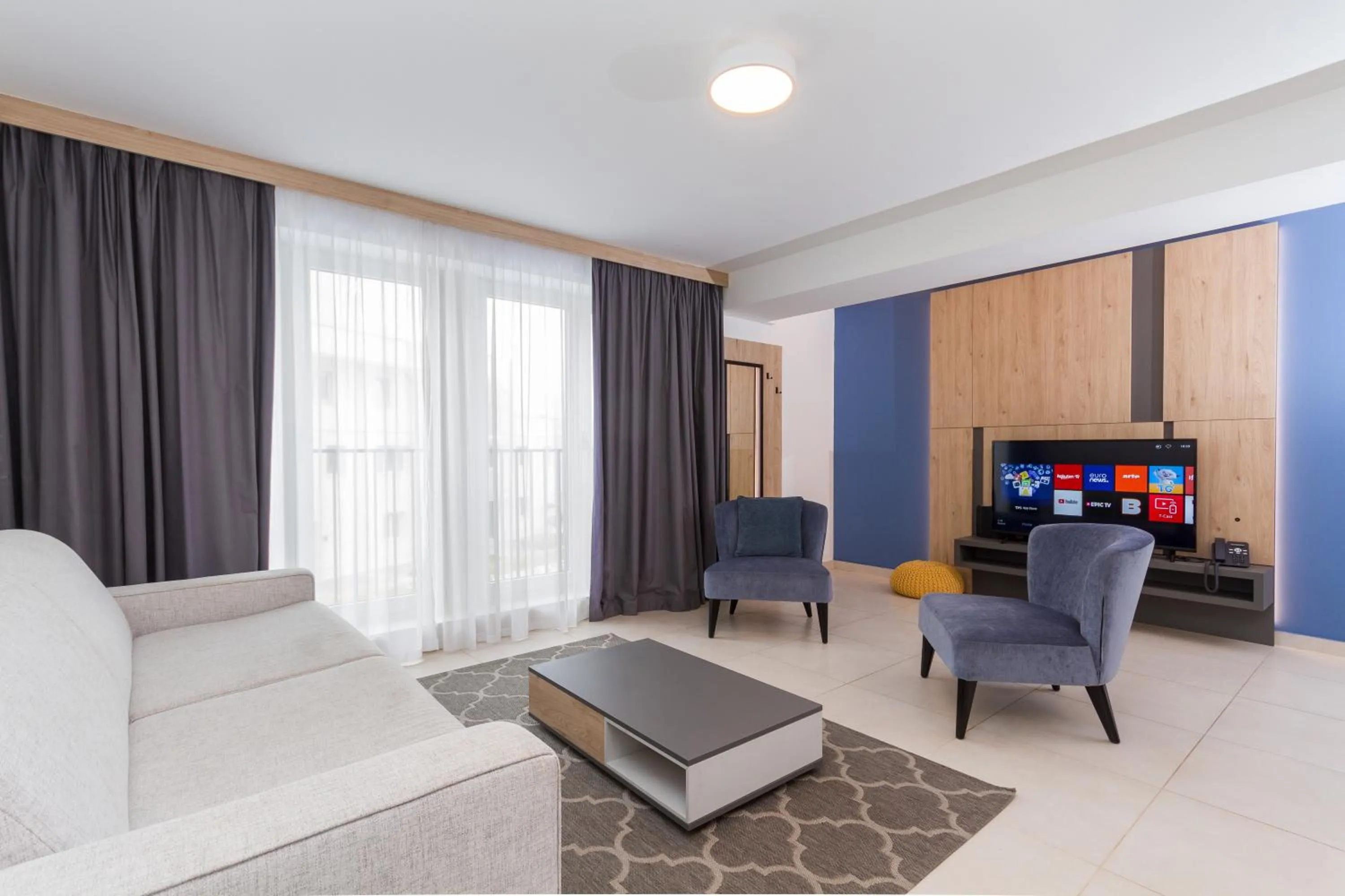 TV and multimedia in Garden Palace Marjeta Apartment with free Parking