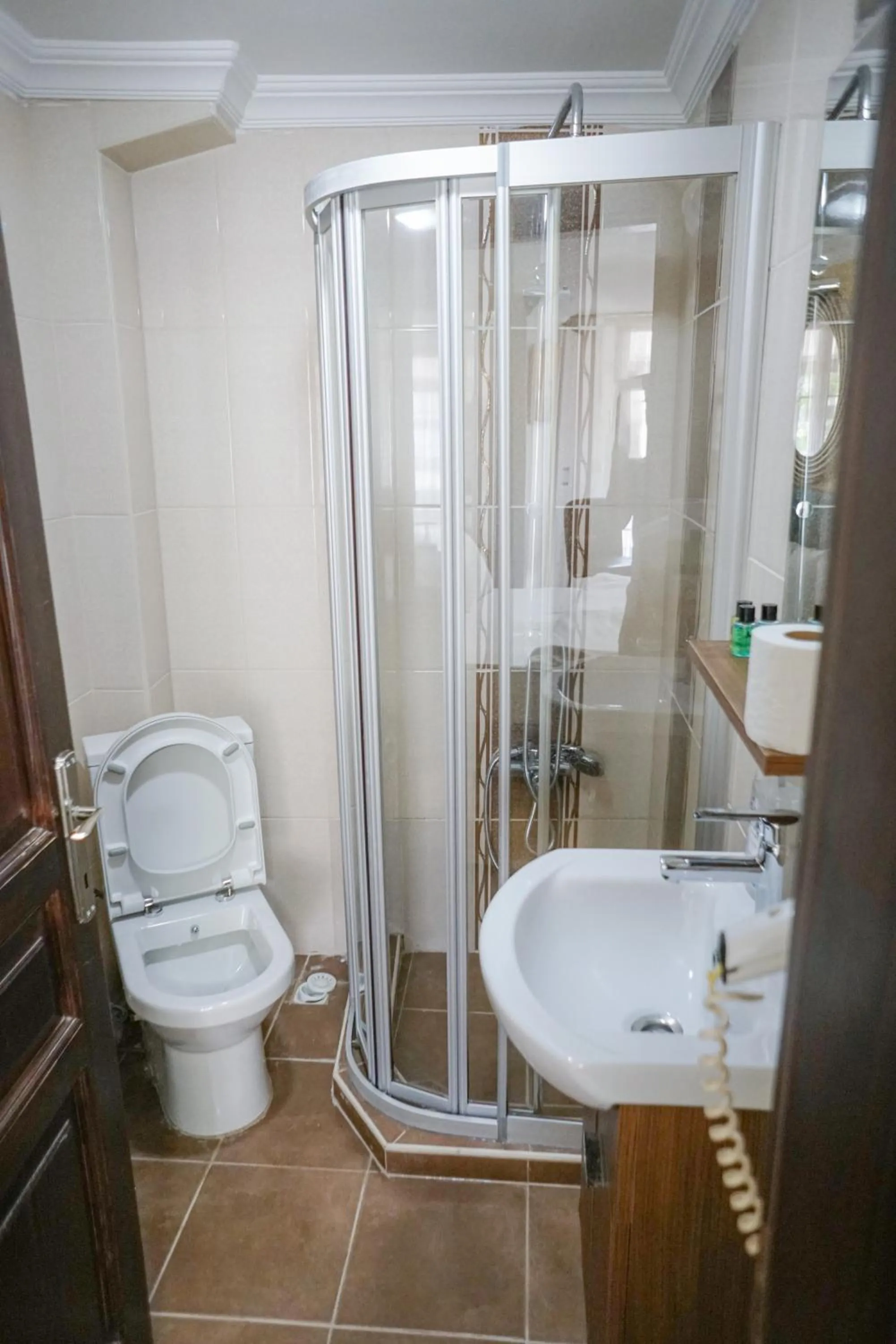 Shower in My Way Tera Butik Otel