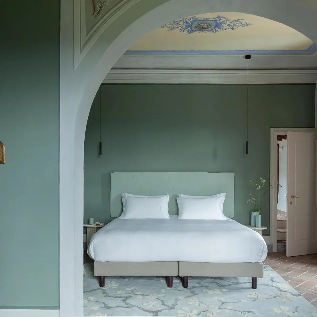 Bedroom, Bed in Pieve Aldina Relais & Châteaux