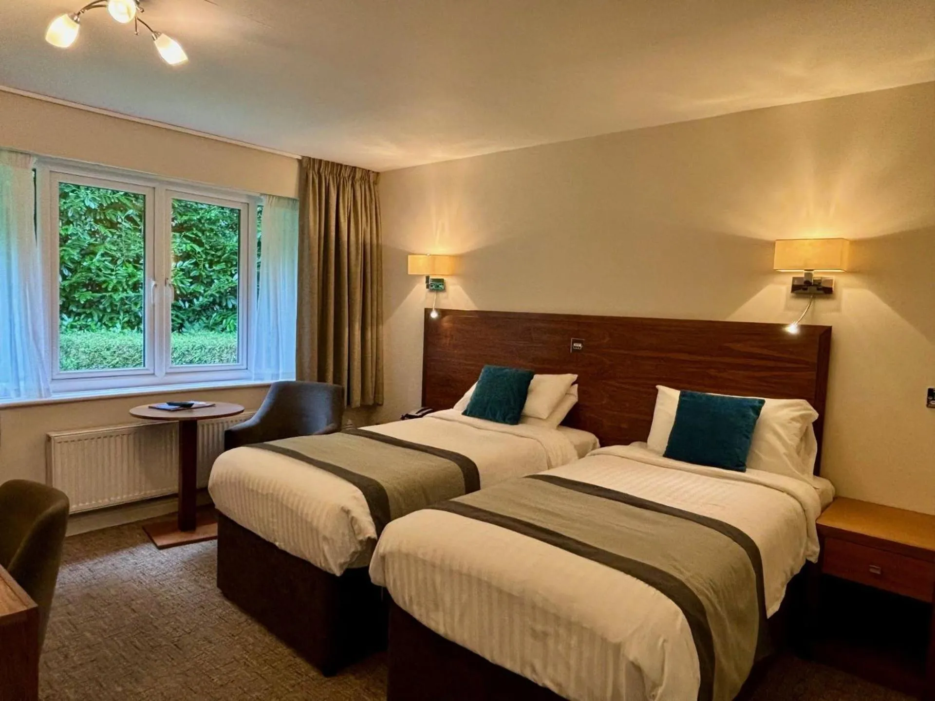 Bedroom, Bed in The Waterloo Hotel