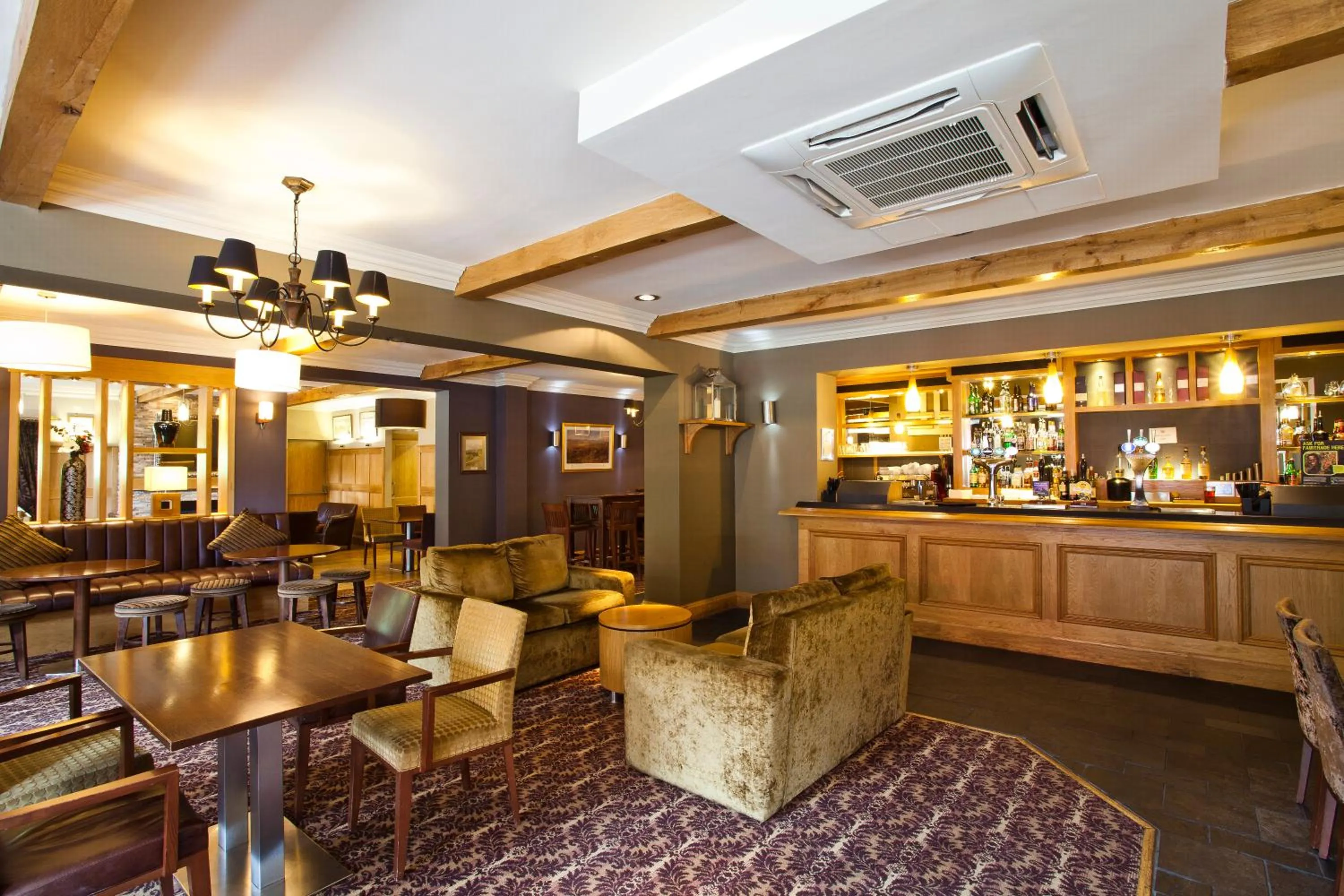 Lounge or bar in The Waterloo Hotel