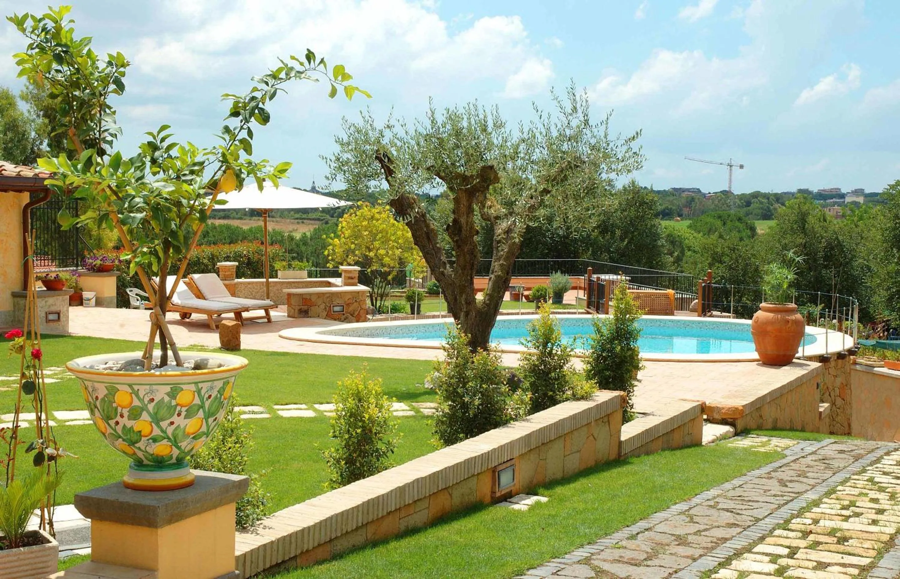 Garden view in La Valle dei Casali B&B Green Boutique