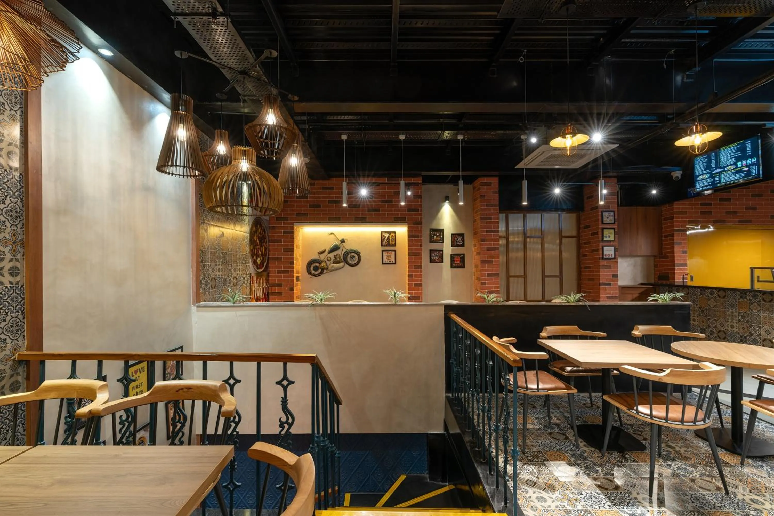 Dining area in Cozzet Victoria Hotel