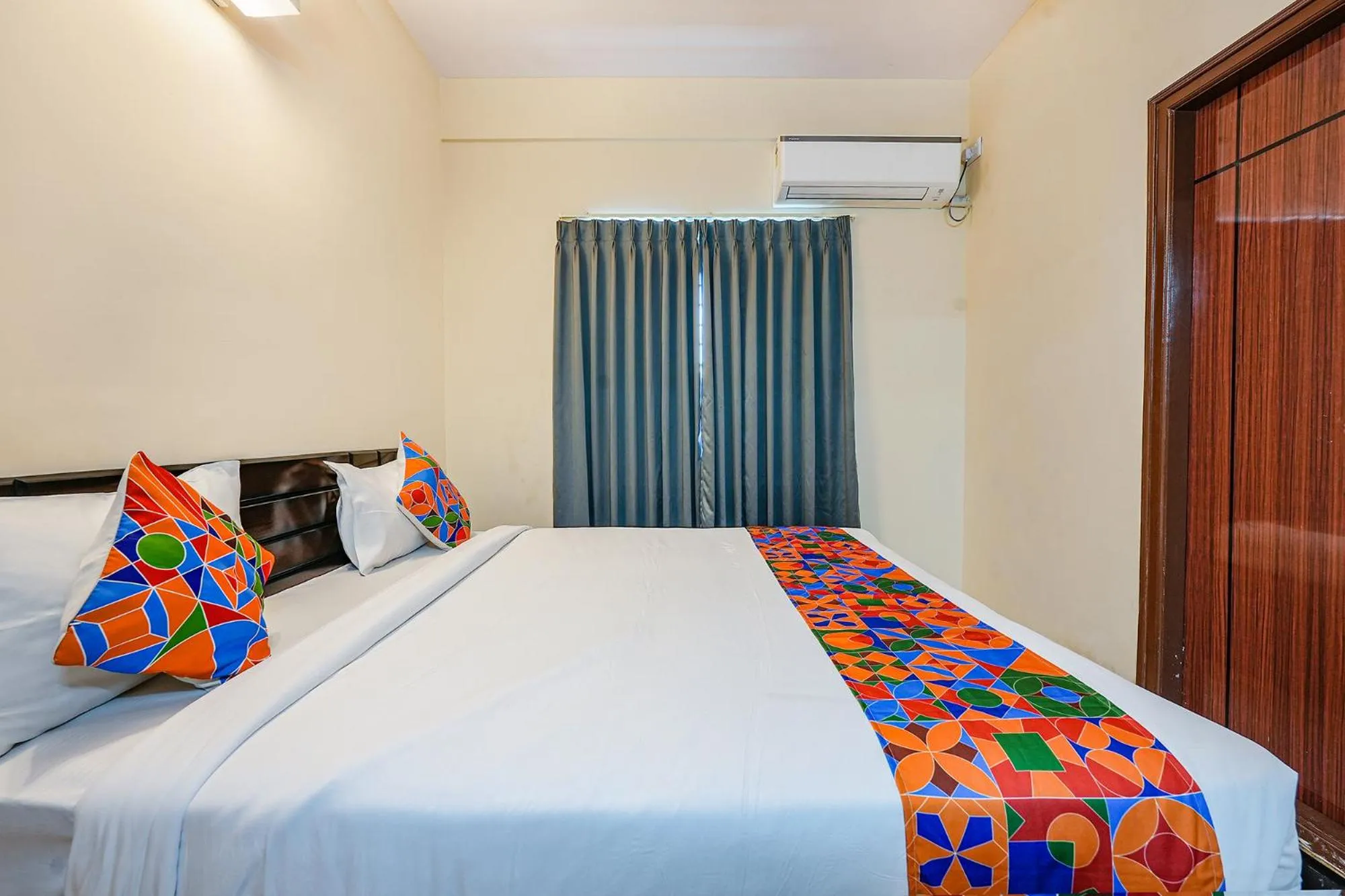 Bed in FabHotel Crystal Suites - Near Marathahalli Junction