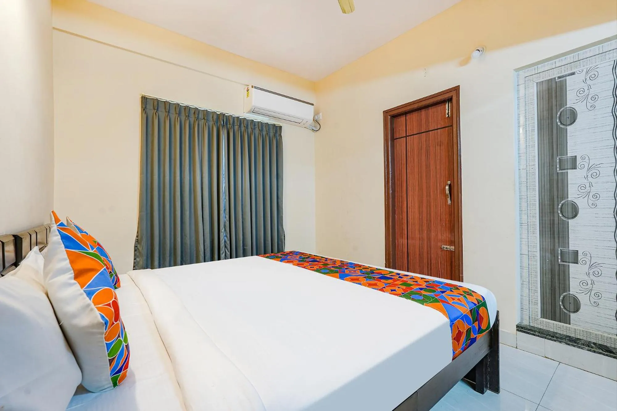 Bed in FabHotel Crystal Suites - Near Marathahalli Junction