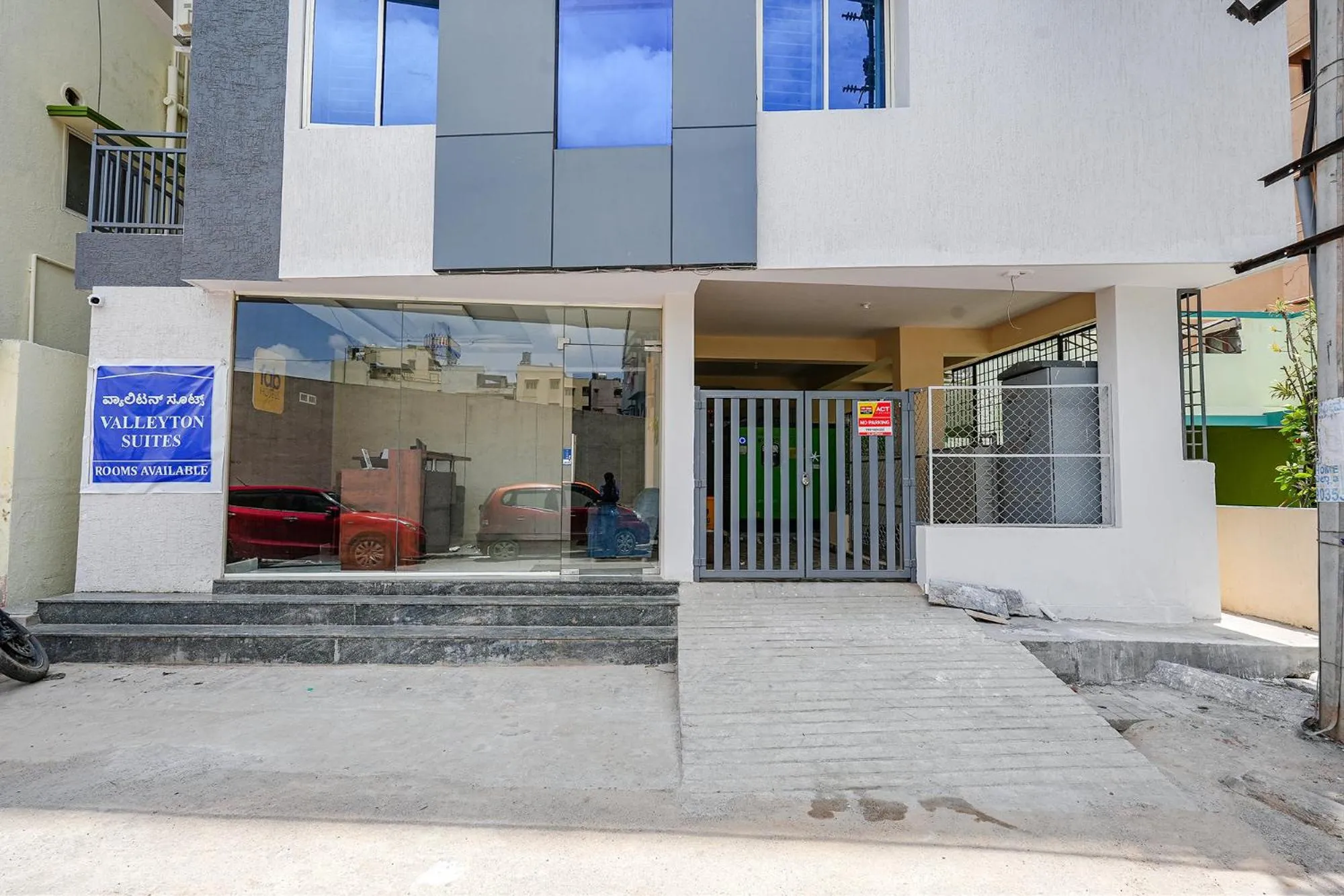 Property building in FabHotel Crystal Suites - Near Marathahalli Junction