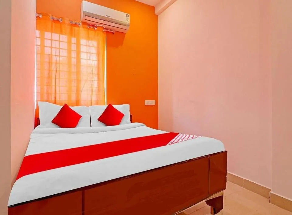 Bedroom in Hotel O NEW PLATINUM