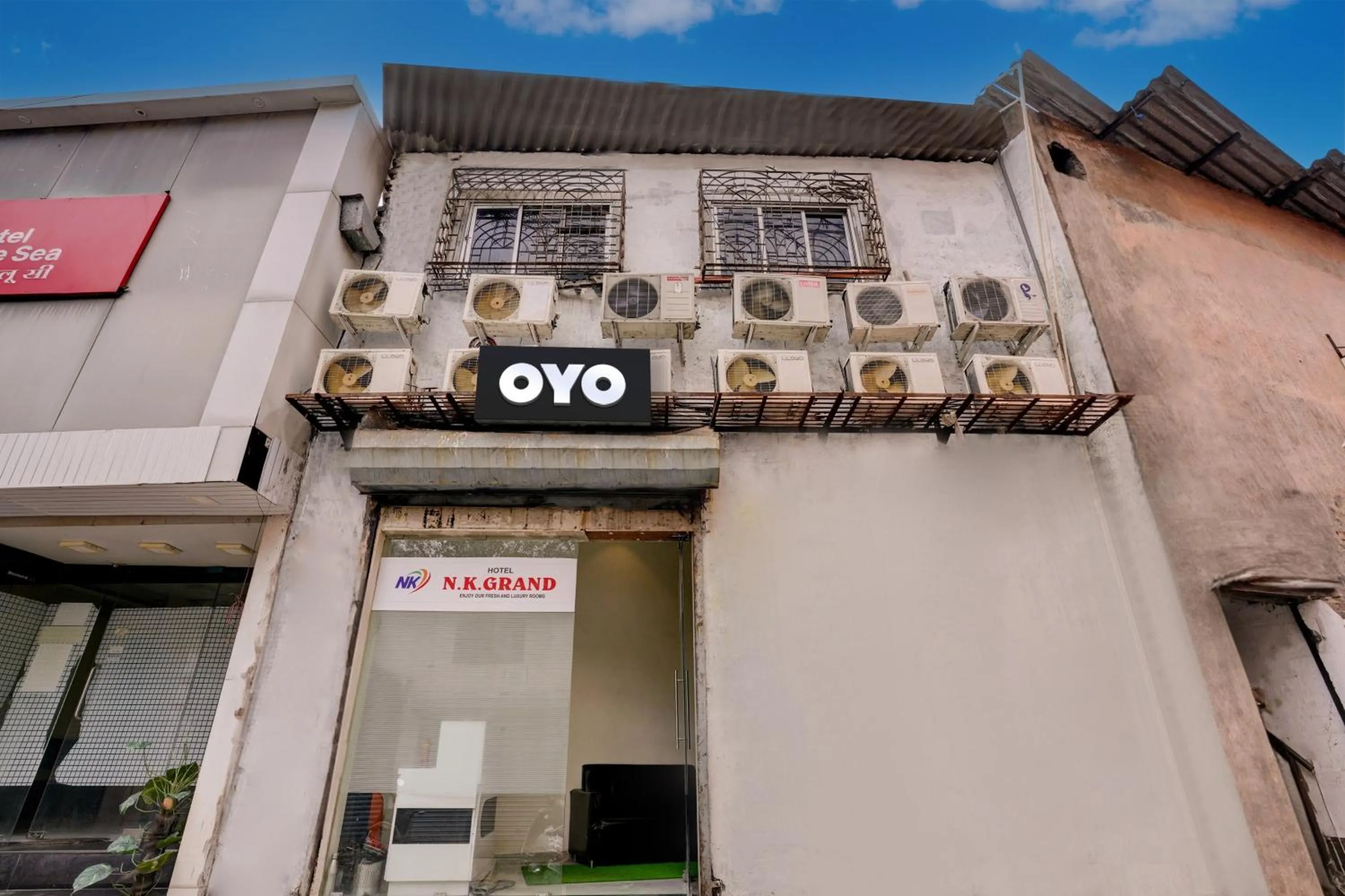 Facade/entrance in Hotel O NK Grand