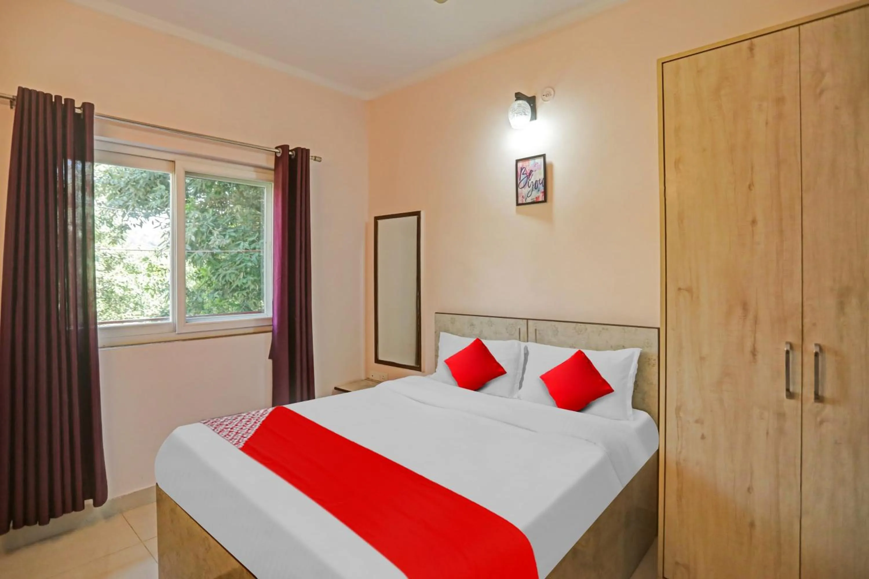 Bedroom in Hotel O by OYO Serene Escape