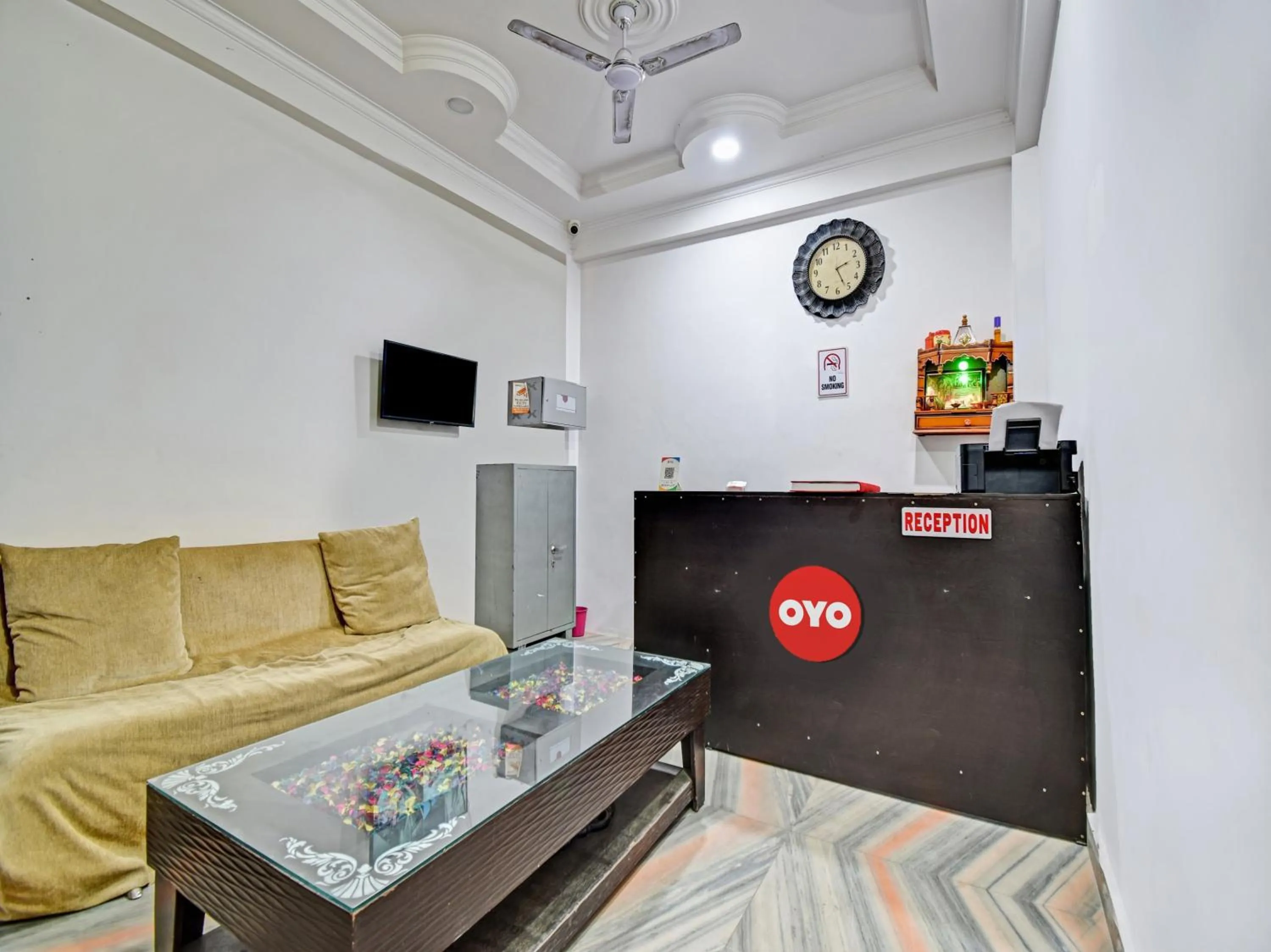 Lobby or reception in Hotel O Diamond Inns