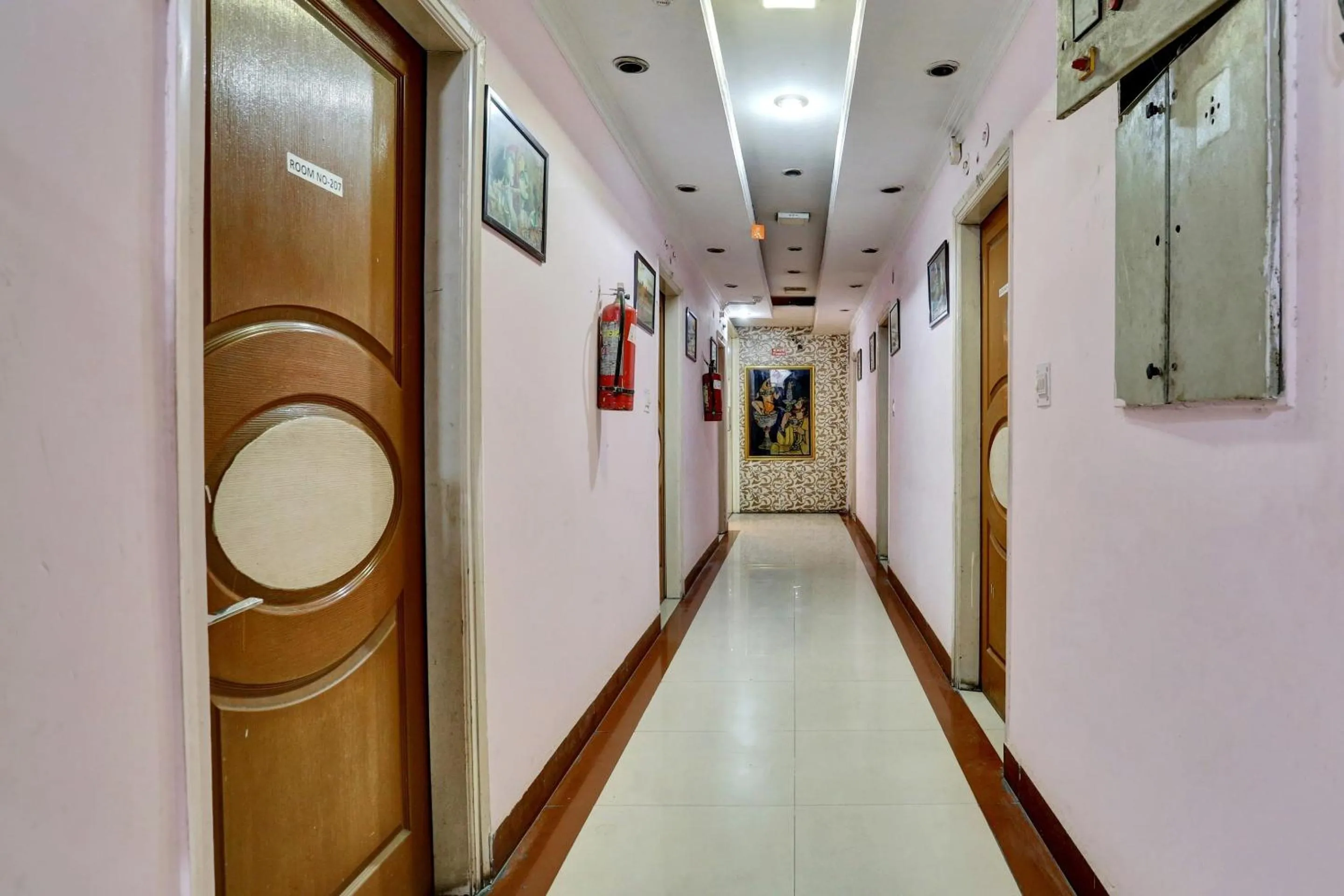 Bedroom in Hotel O Abhishek Residency