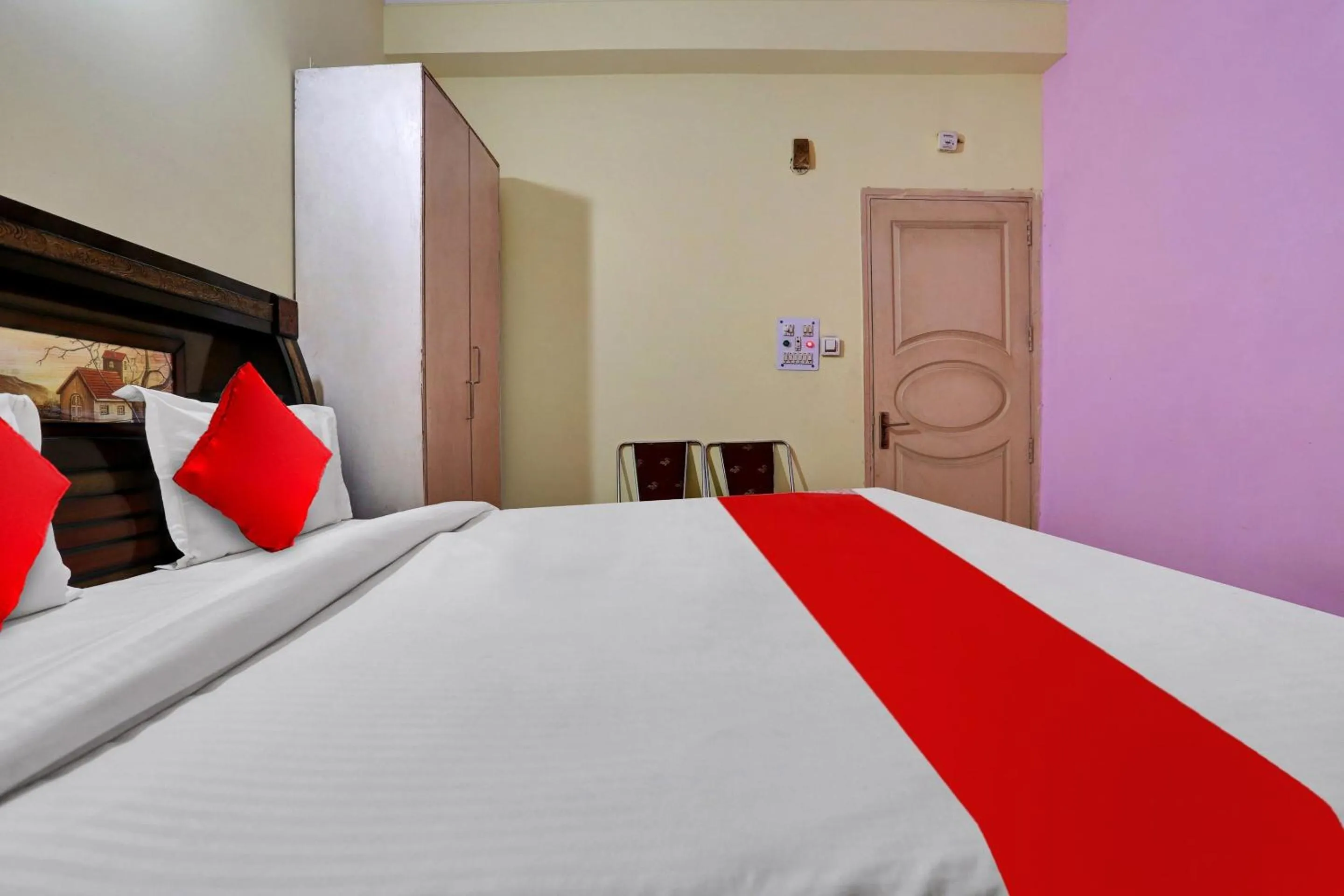 Bedroom, Bed in Hotel O Abhishek Residency