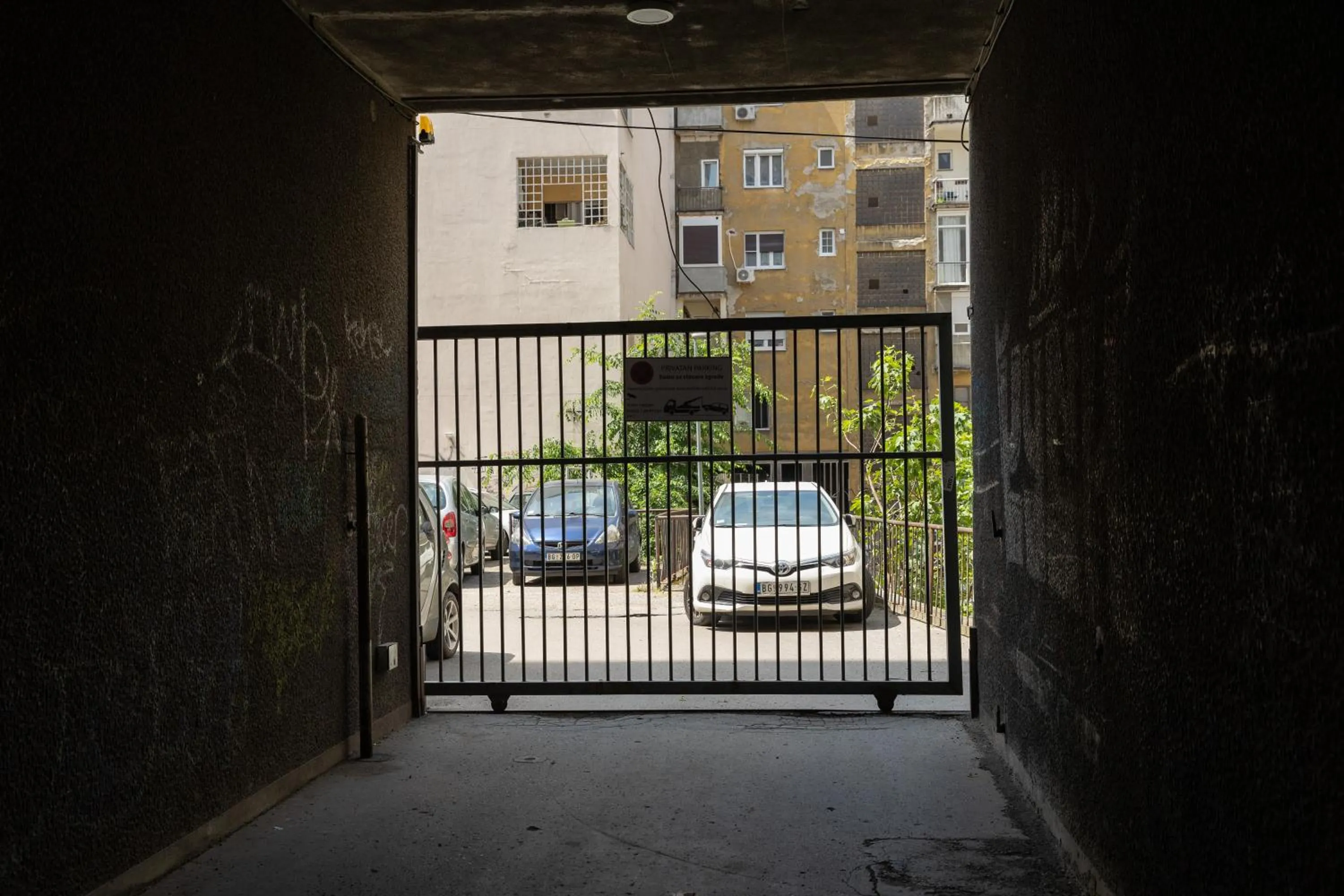 Parking in Belgrade Center Apartment III