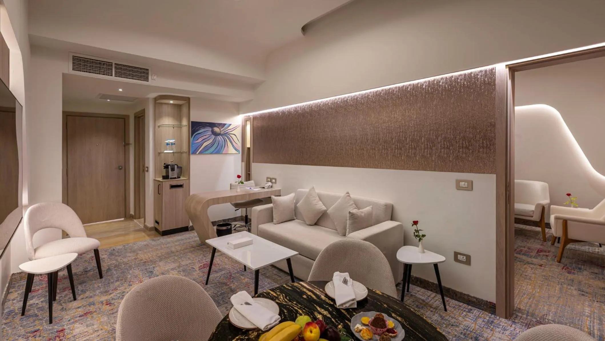 Photo of the whole room in Crowne Plaza Alexandria Mirage by IHG