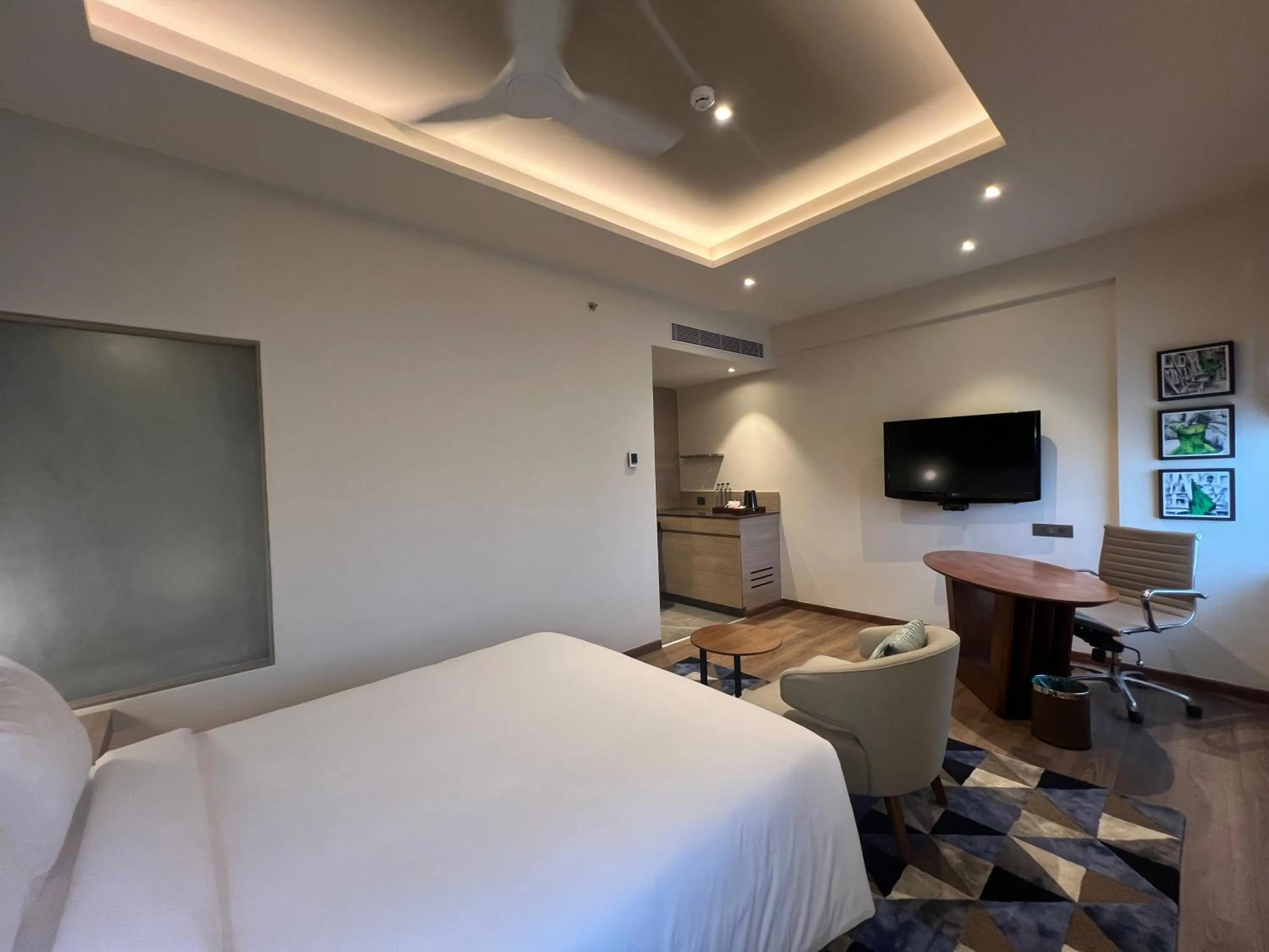 Bedroom, Bed in O by Tamara Coimbatore