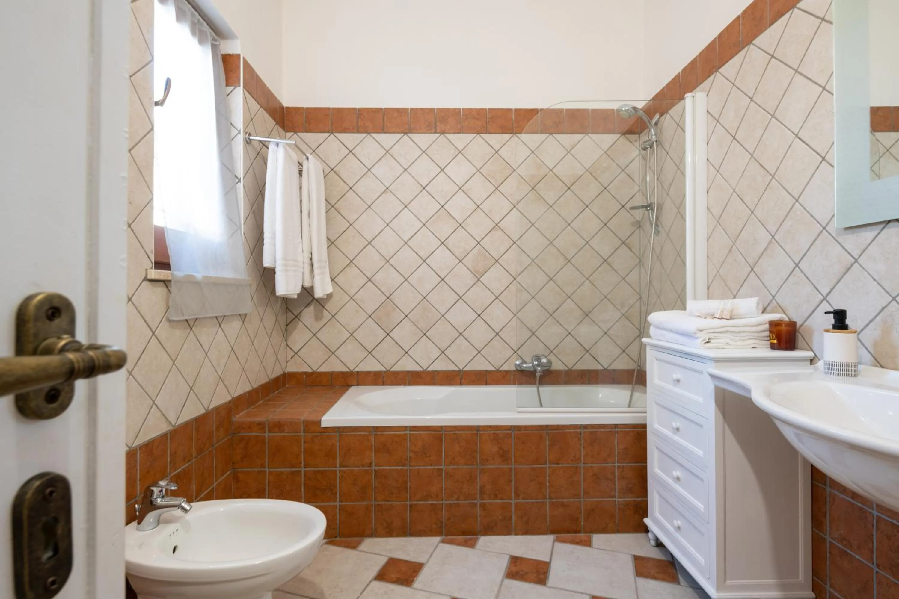 Shower in Don Pedro 53