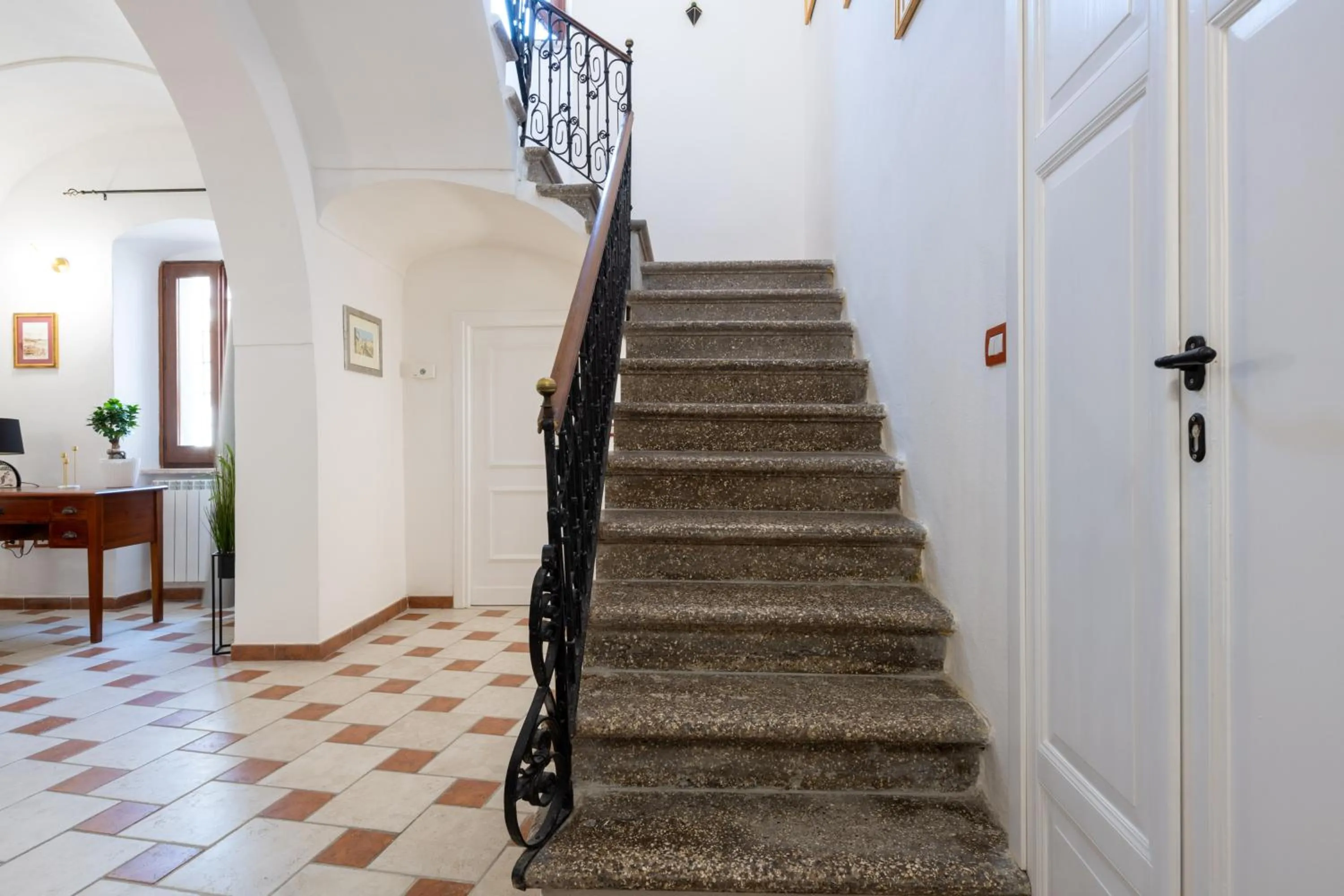 Decorative detail in Don Pedro 53