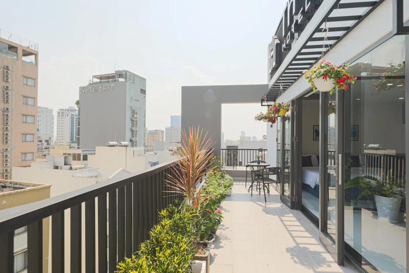 Balcony/Terrace in The Home Hotel & Apartment