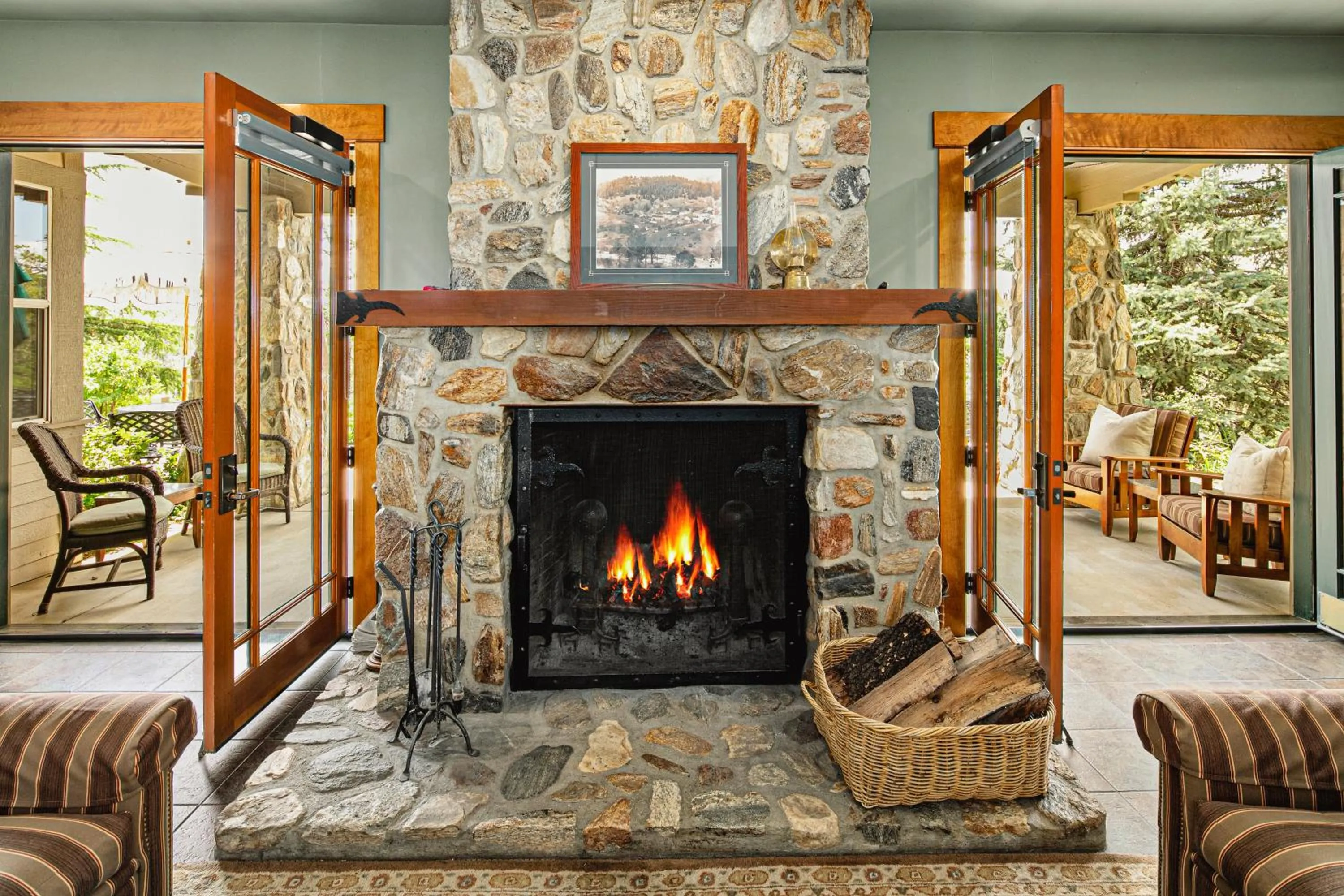 flat iron in Orchard Hill