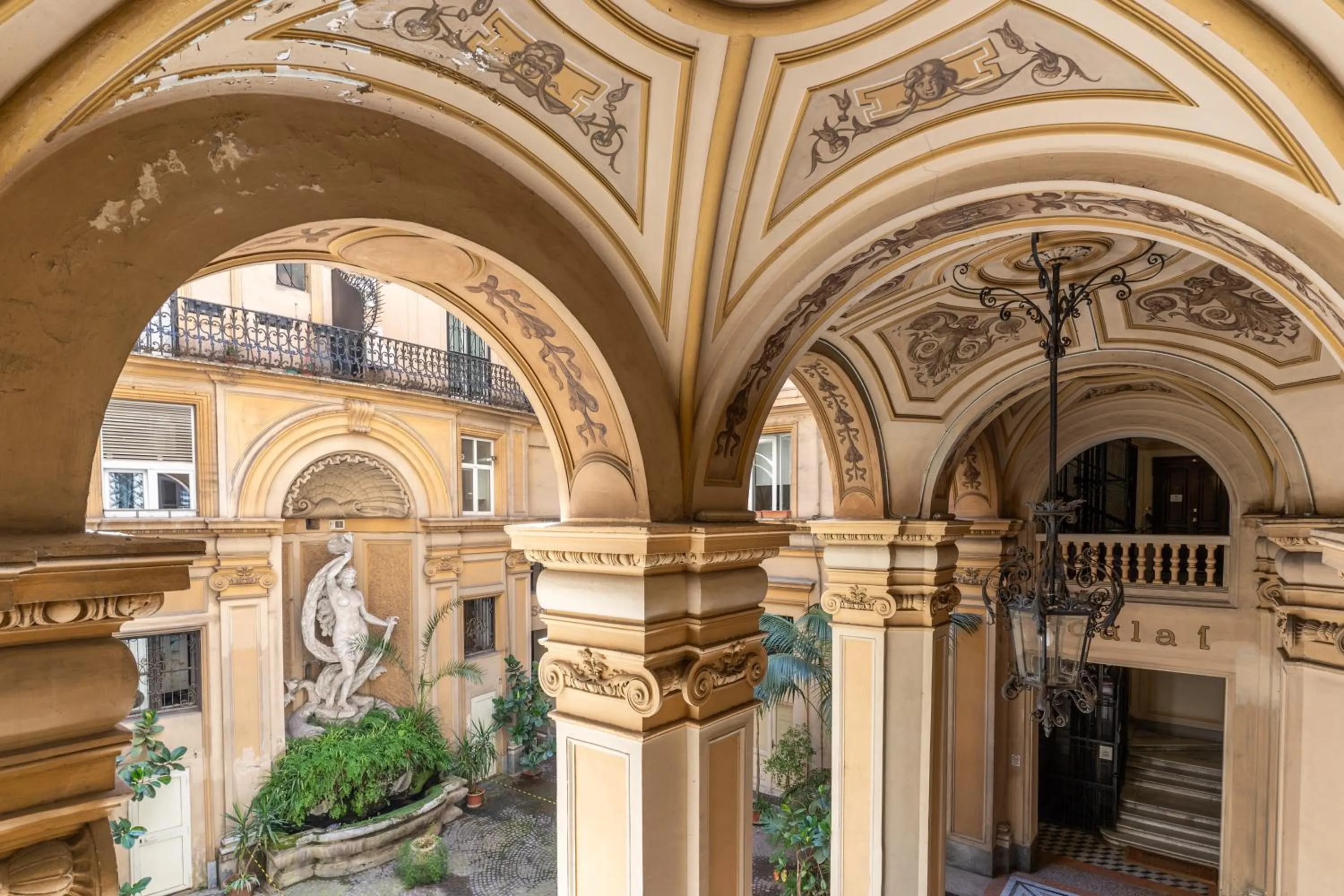 Property building in Arenula Suites