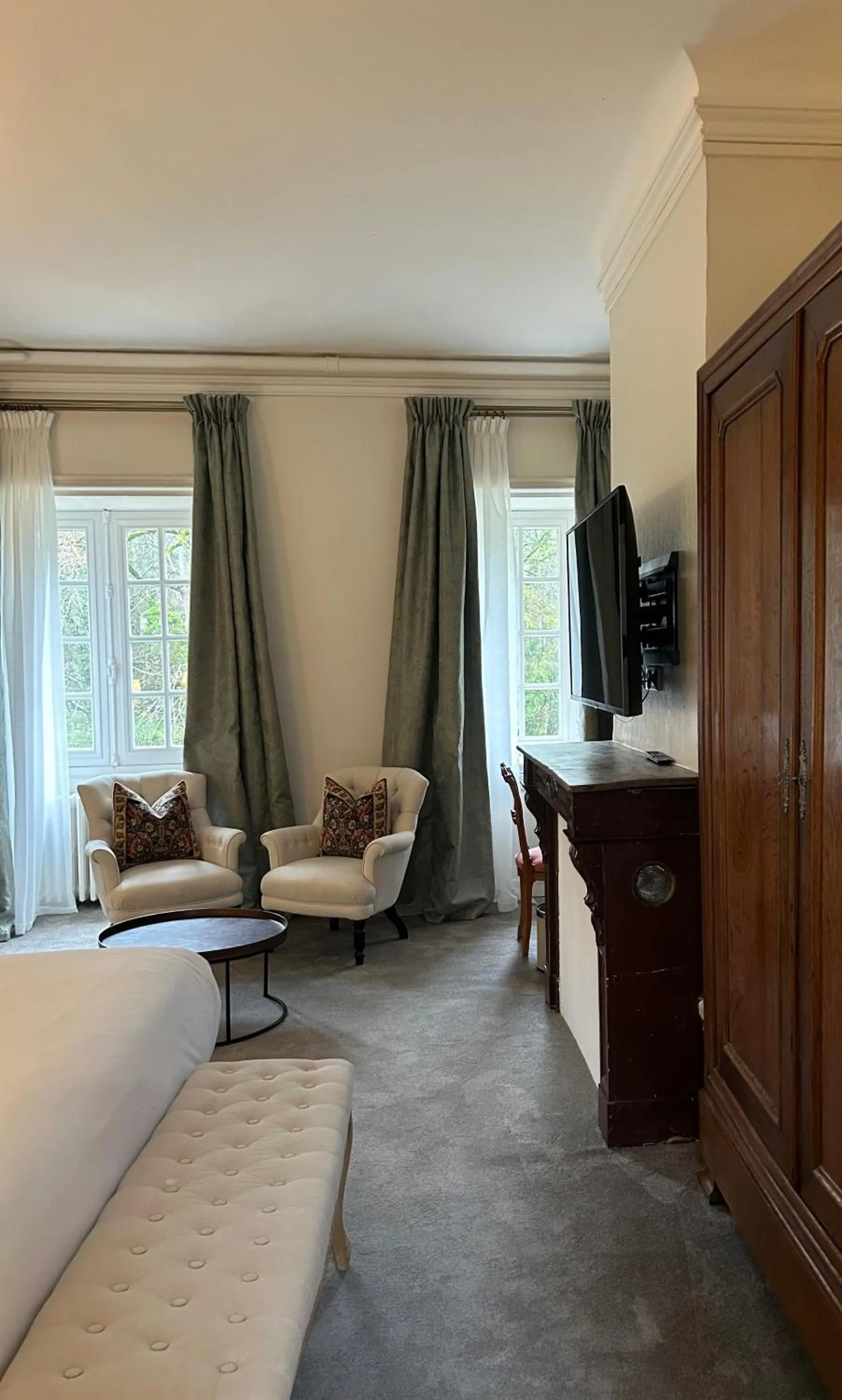 Bedroom, Bed in Domaine de la Commanderie de Ballan