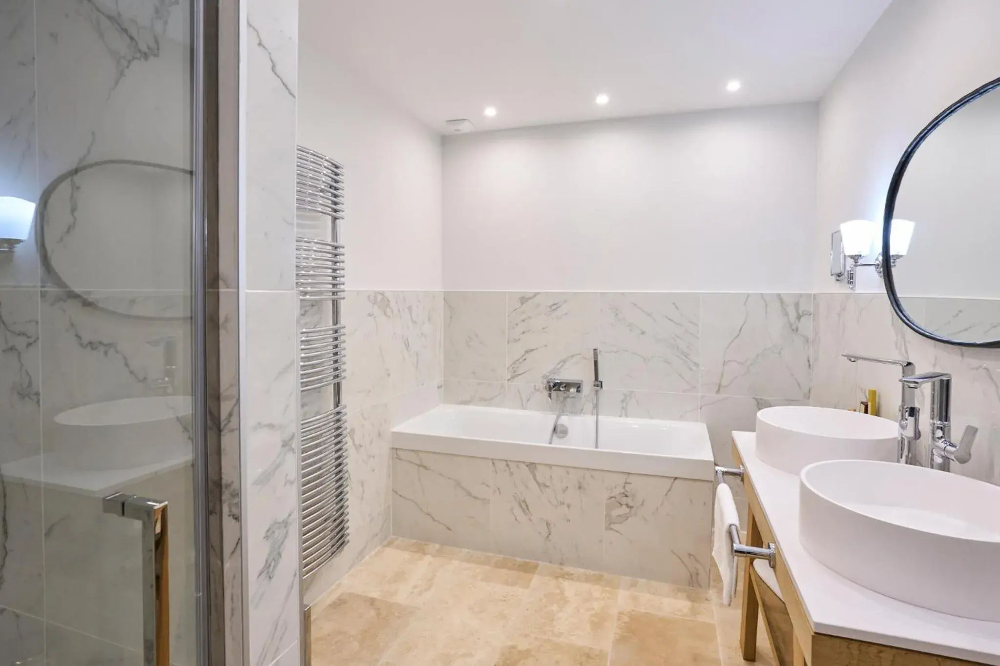 Suite des Ecuries in Domaine de la Commanderie de Ballan Suite des Ecuries in Domaine de la Commanderie de Ballan