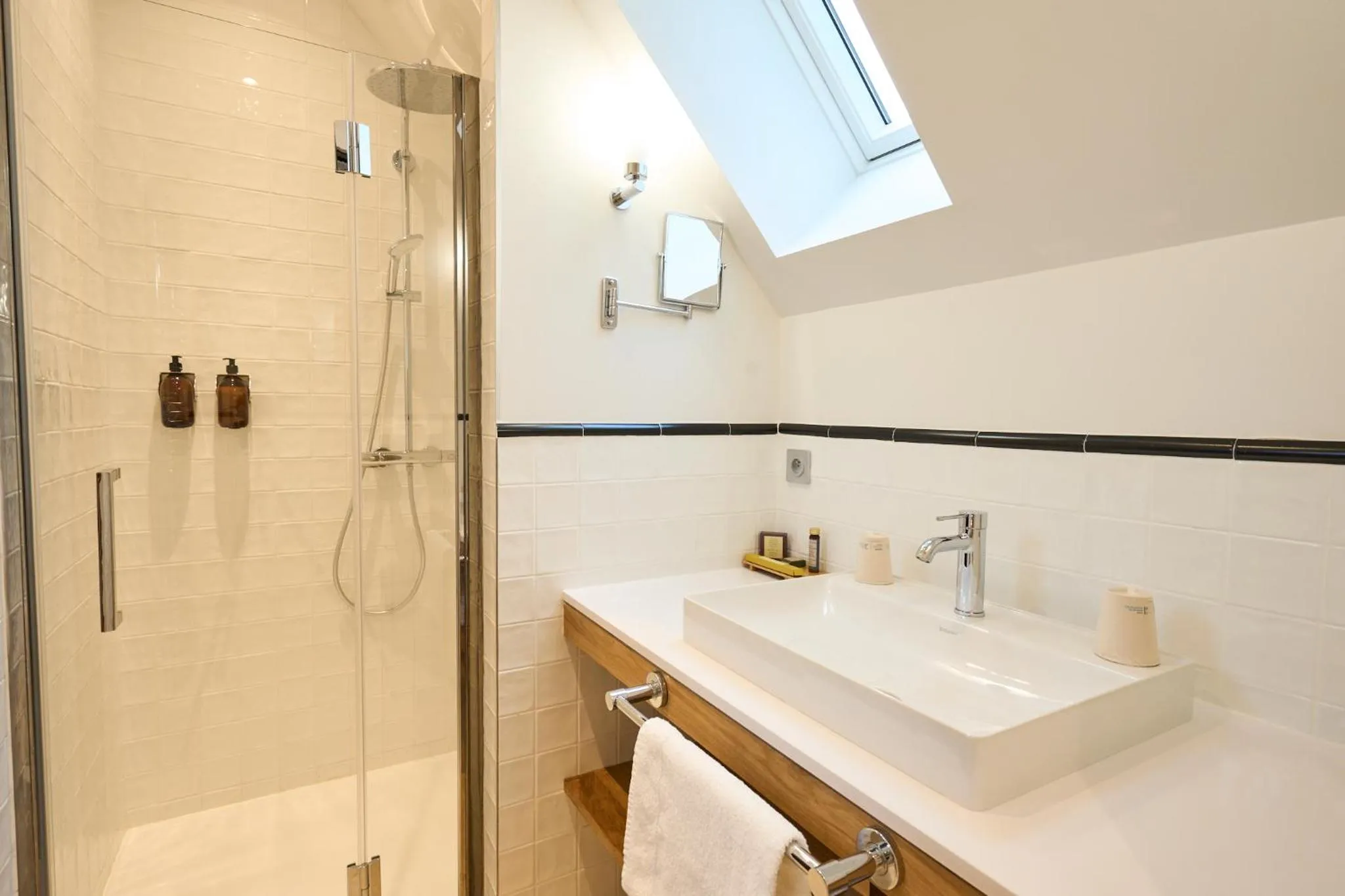 Shower in Domaine de la Commanderie de Ballan