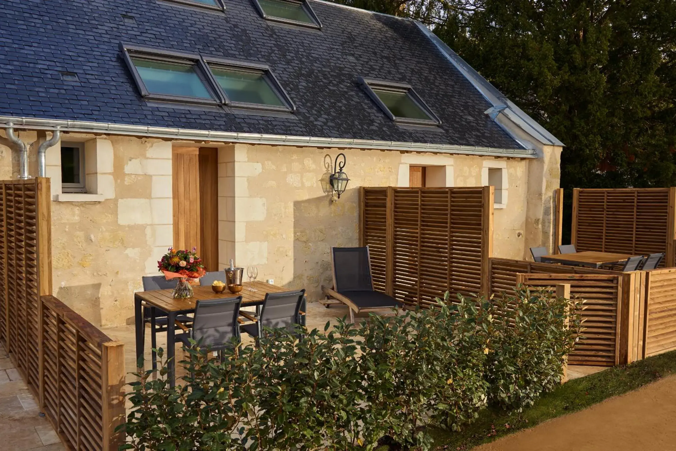 Terrace Suite in Domaine de la Commanderie de Ballan Terrace Suite in Domaine de la Commanderie de Ballan