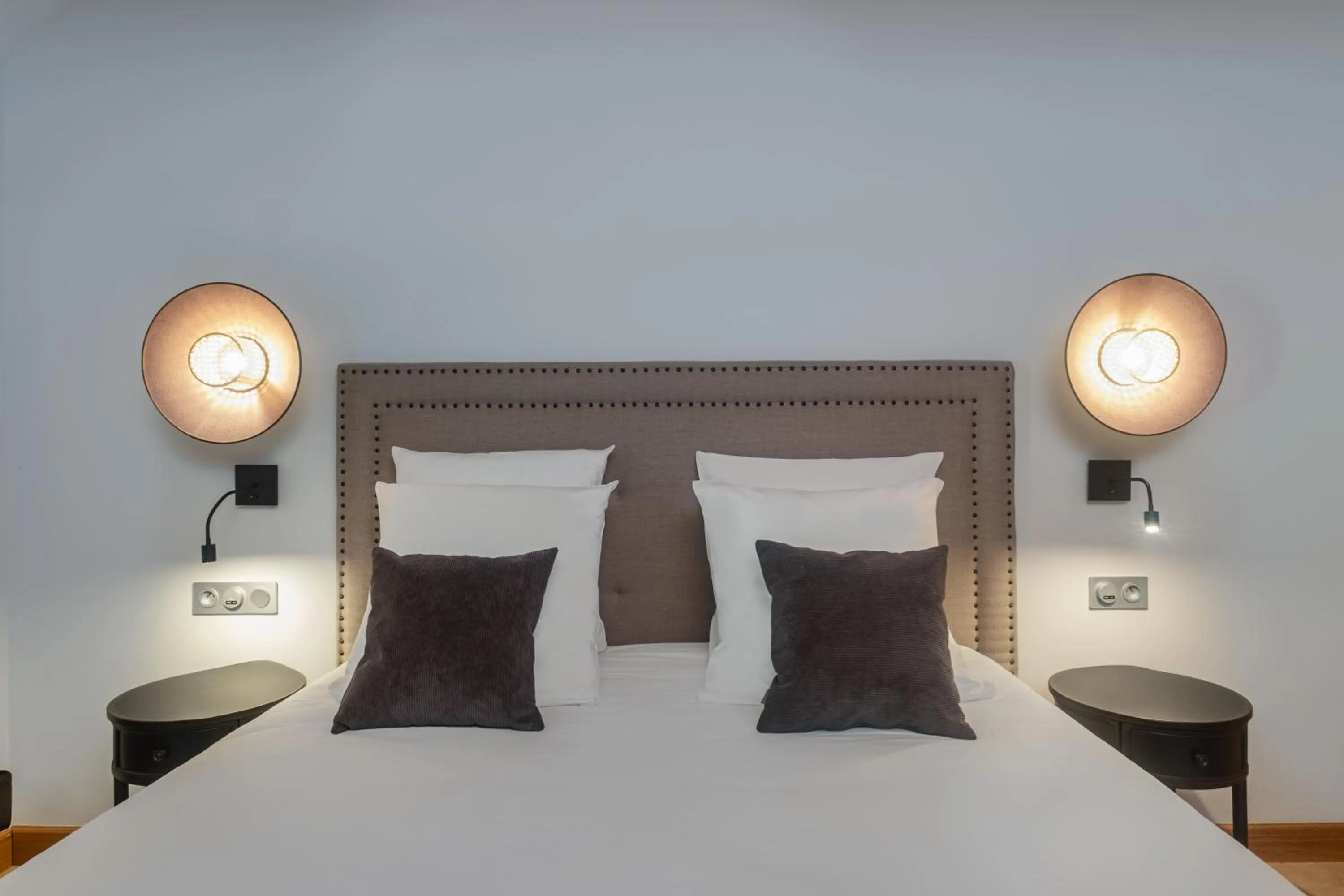 Bedroom, Bed in Domaine de la Commanderie de Ballan