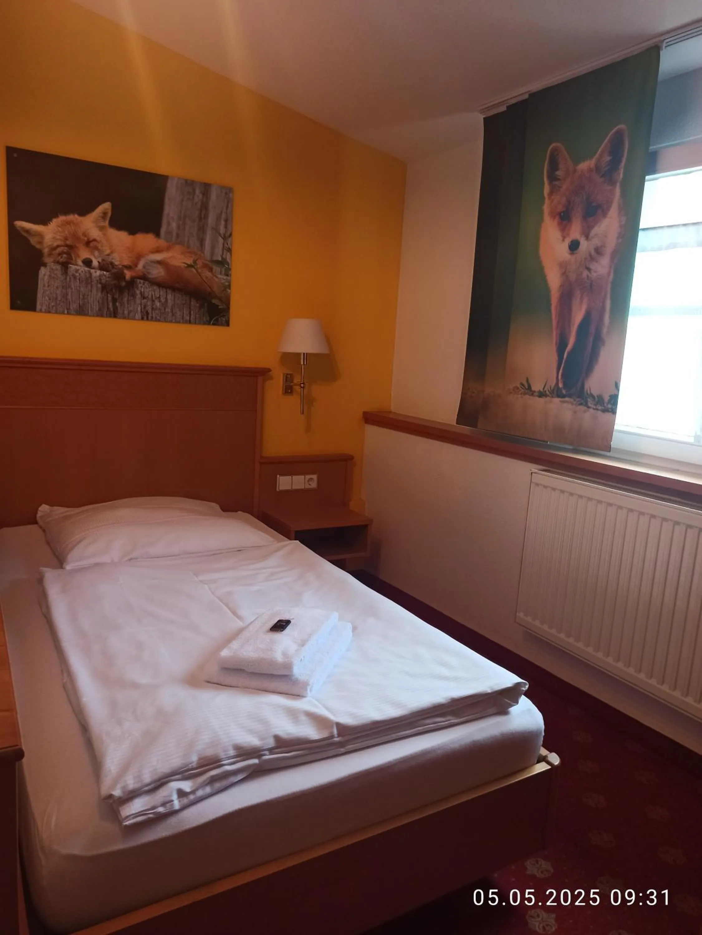 Photo of the whole room, Bed in Gasthof Hirsch