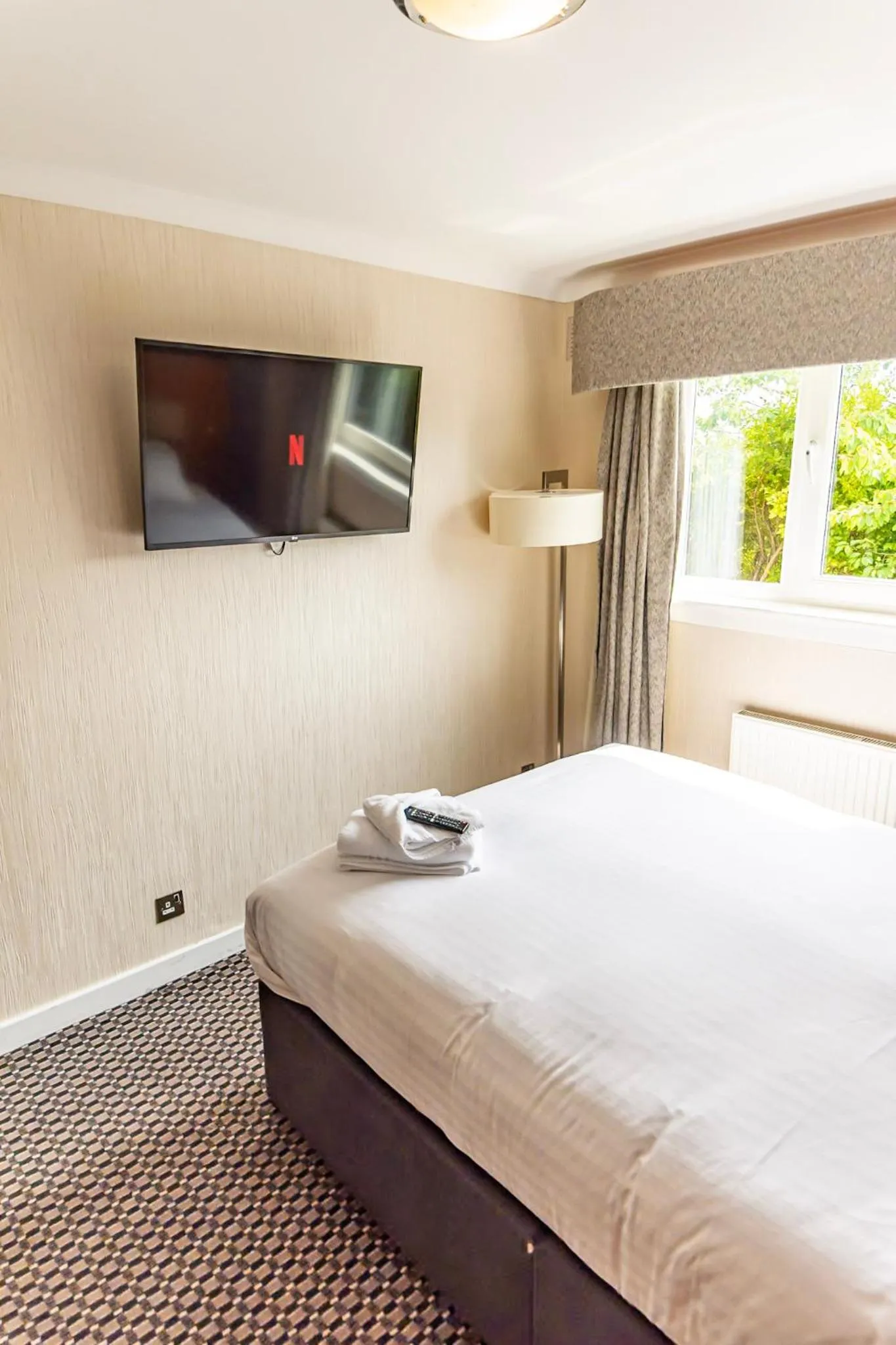 Bed in White Horse Inn