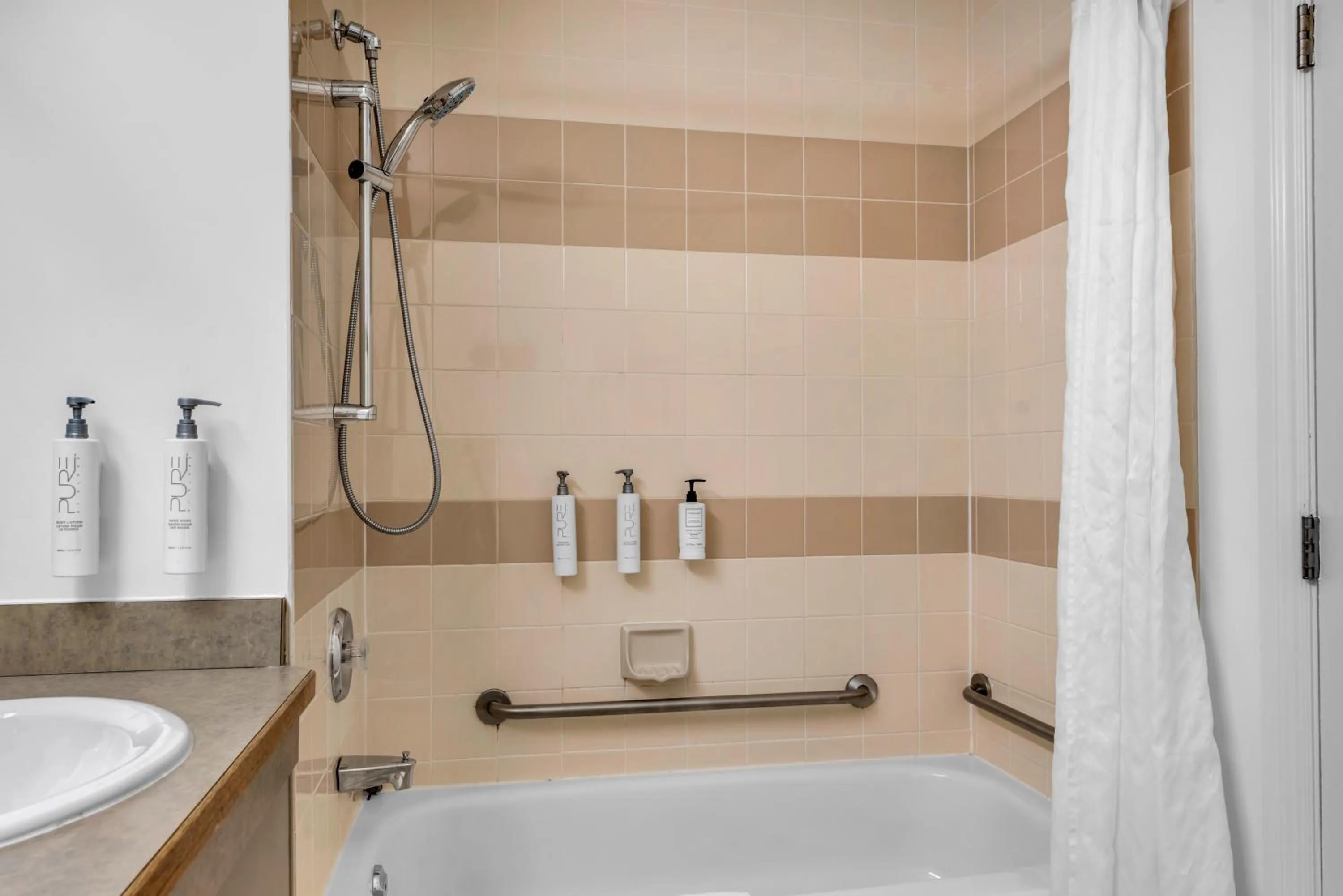 Bathroom in White Point Beach Resort