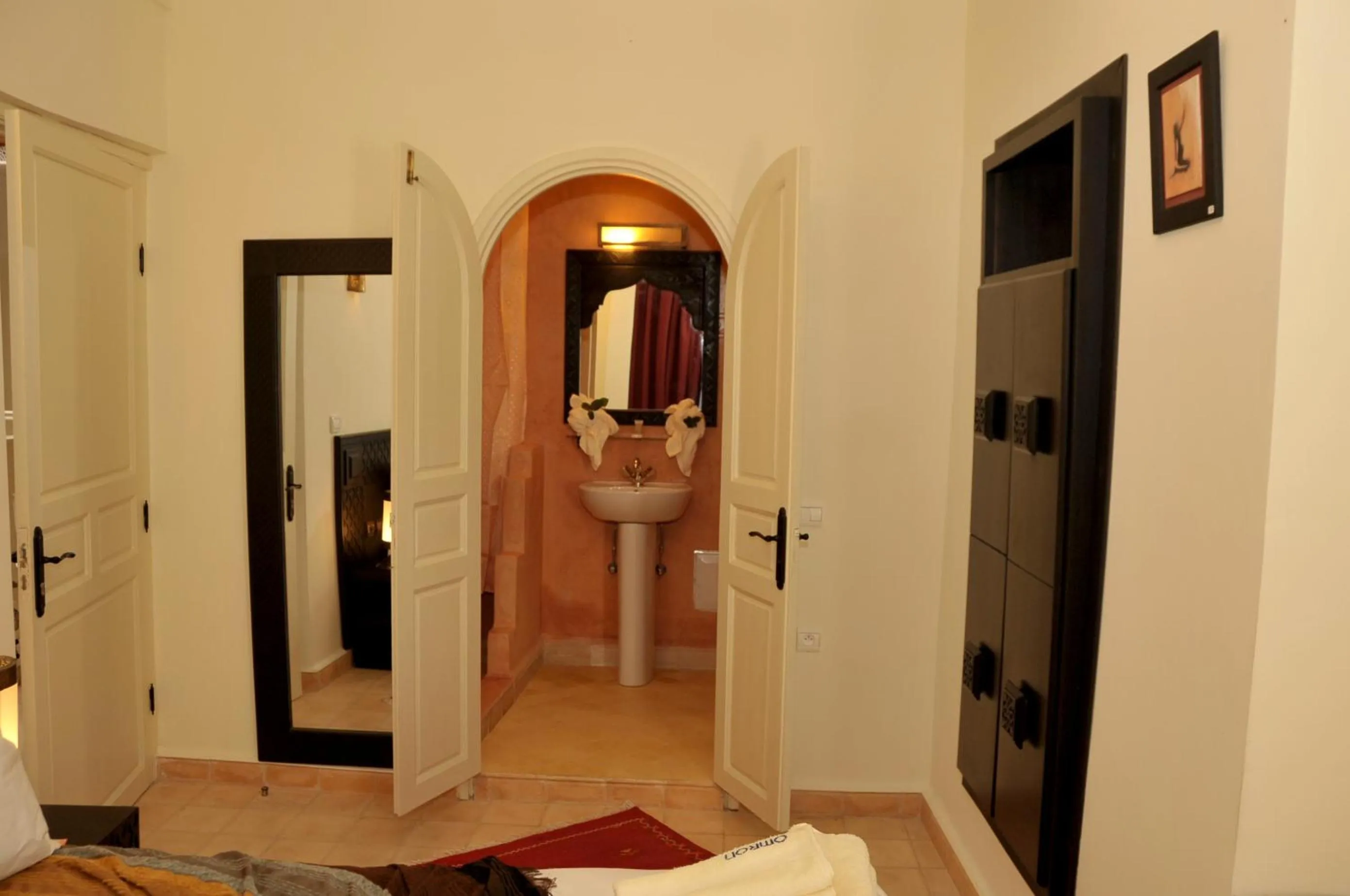 Bathroom in Hotel Riad Ben Atar