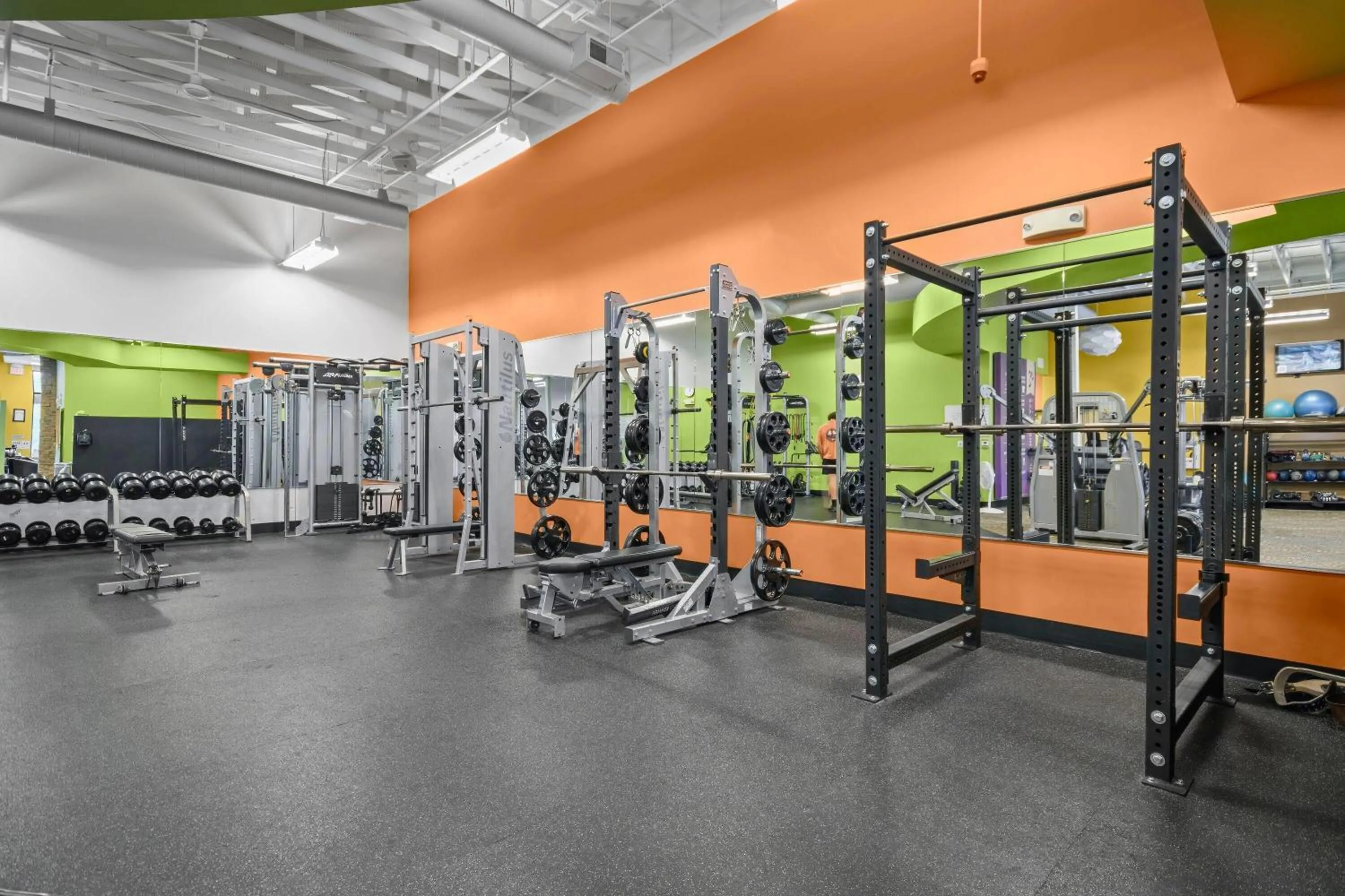 Fitness centre/facilities in AmericInn by Wyndham Virginia