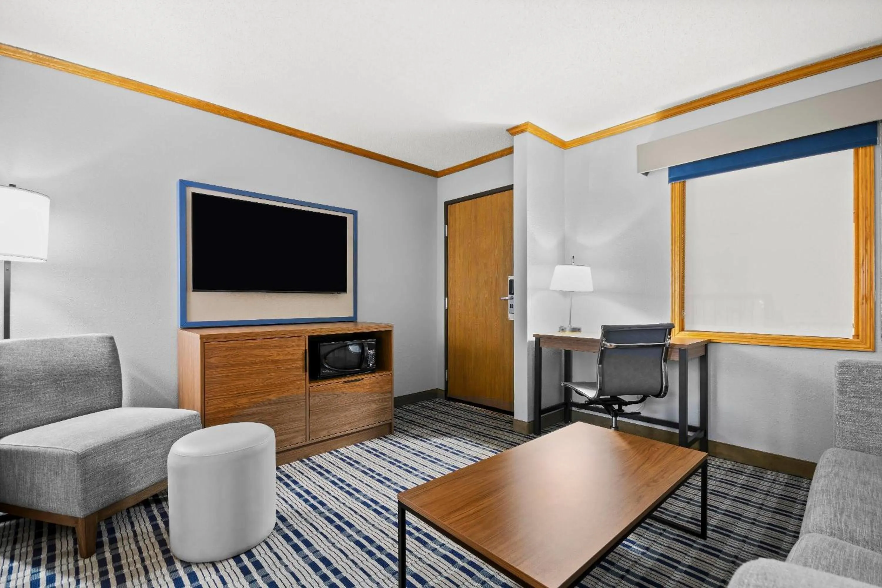 Photo of the whole room in AmericInn by Wyndham Virginia