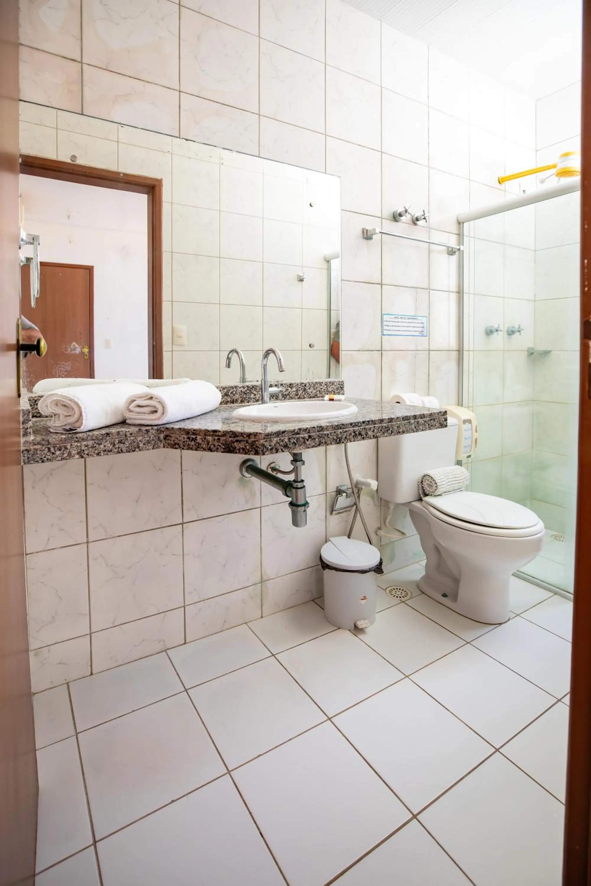 Shower in Moriah Maceió Beach Hotel