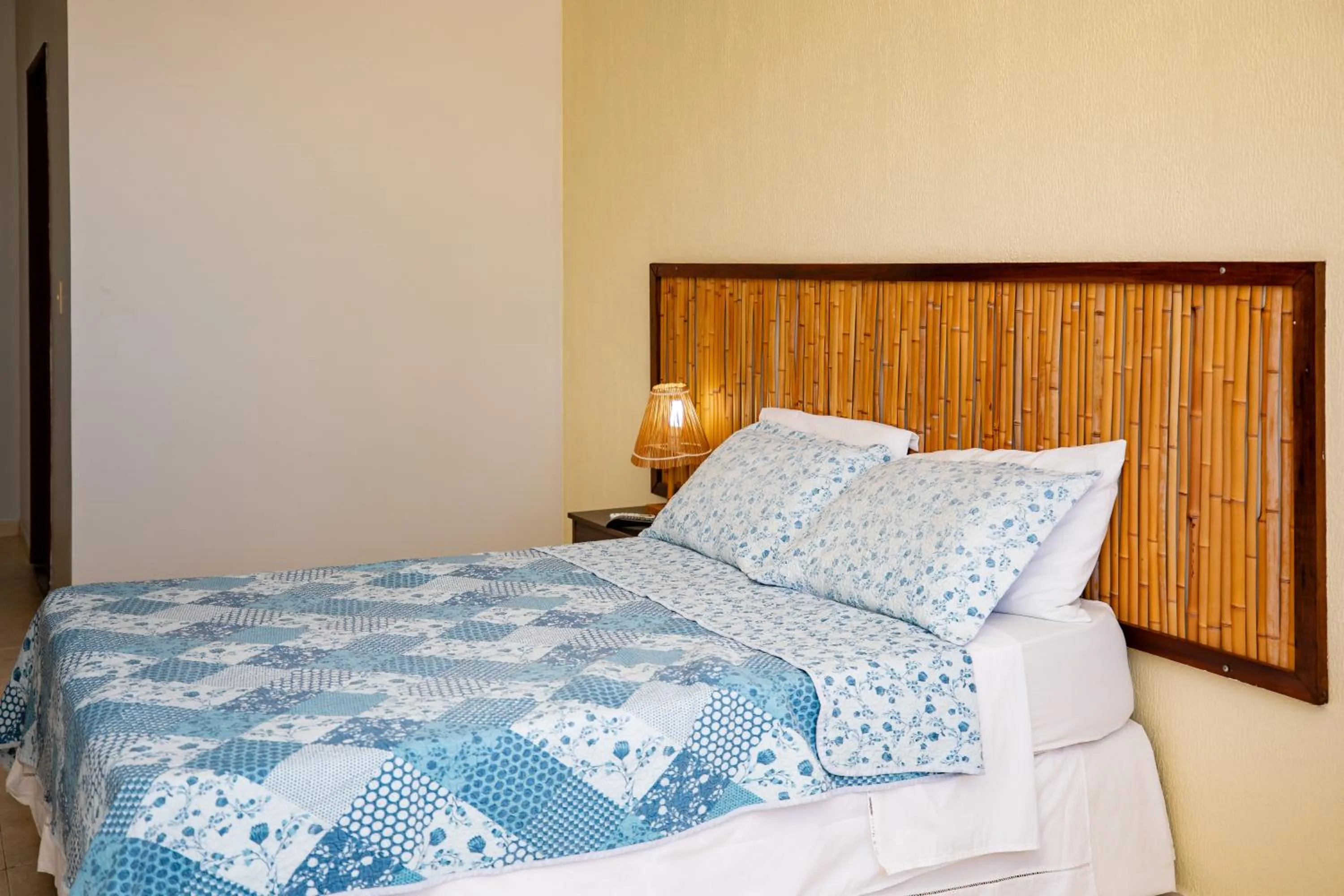 Bedroom, Bed in Moriah Maceió Beach Hotel