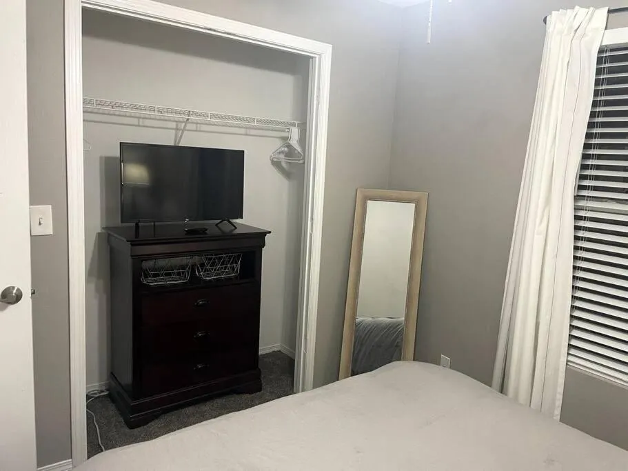 Bedroom, Bed in Luxury Modern Condo by the Lake - Breezy Escape