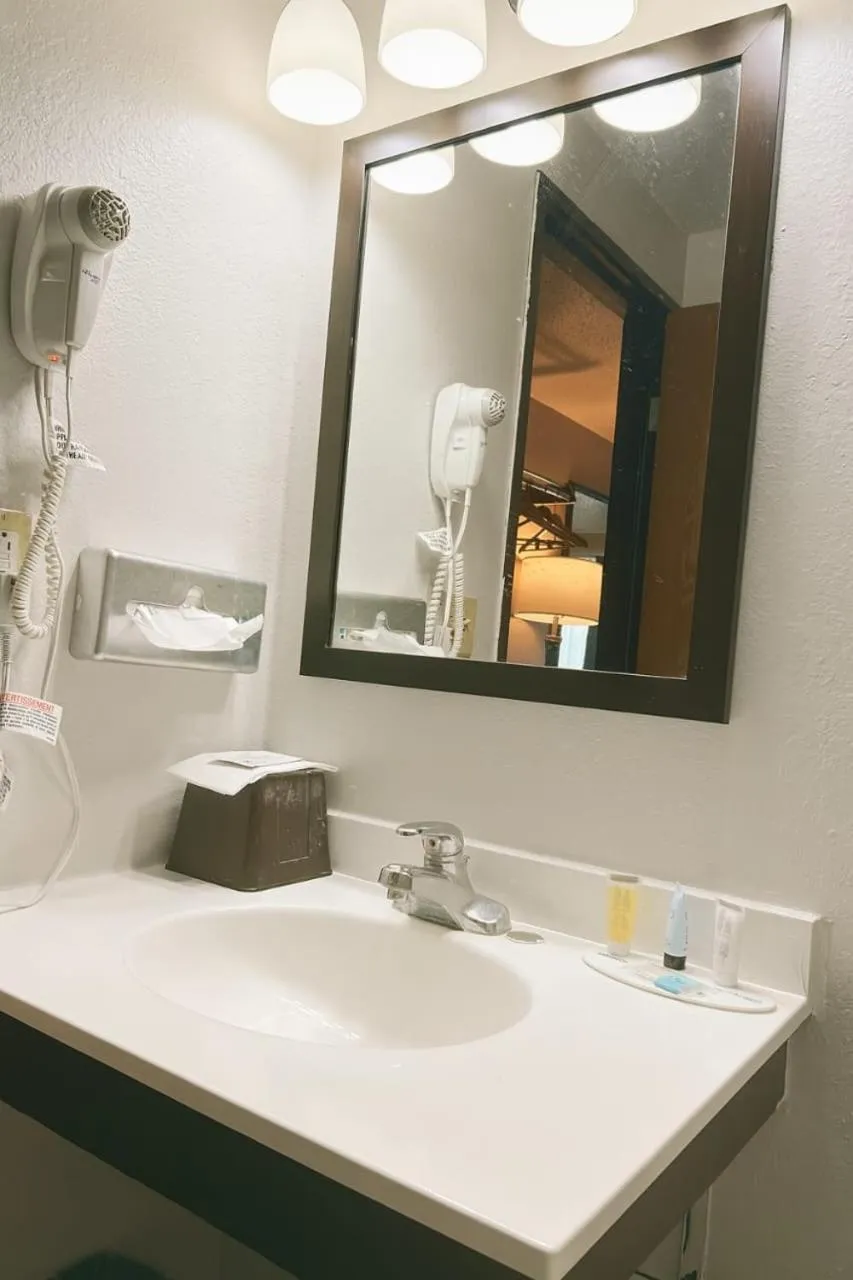 King Room - Non-Smoking in Super 8 by Wyndham North Platte