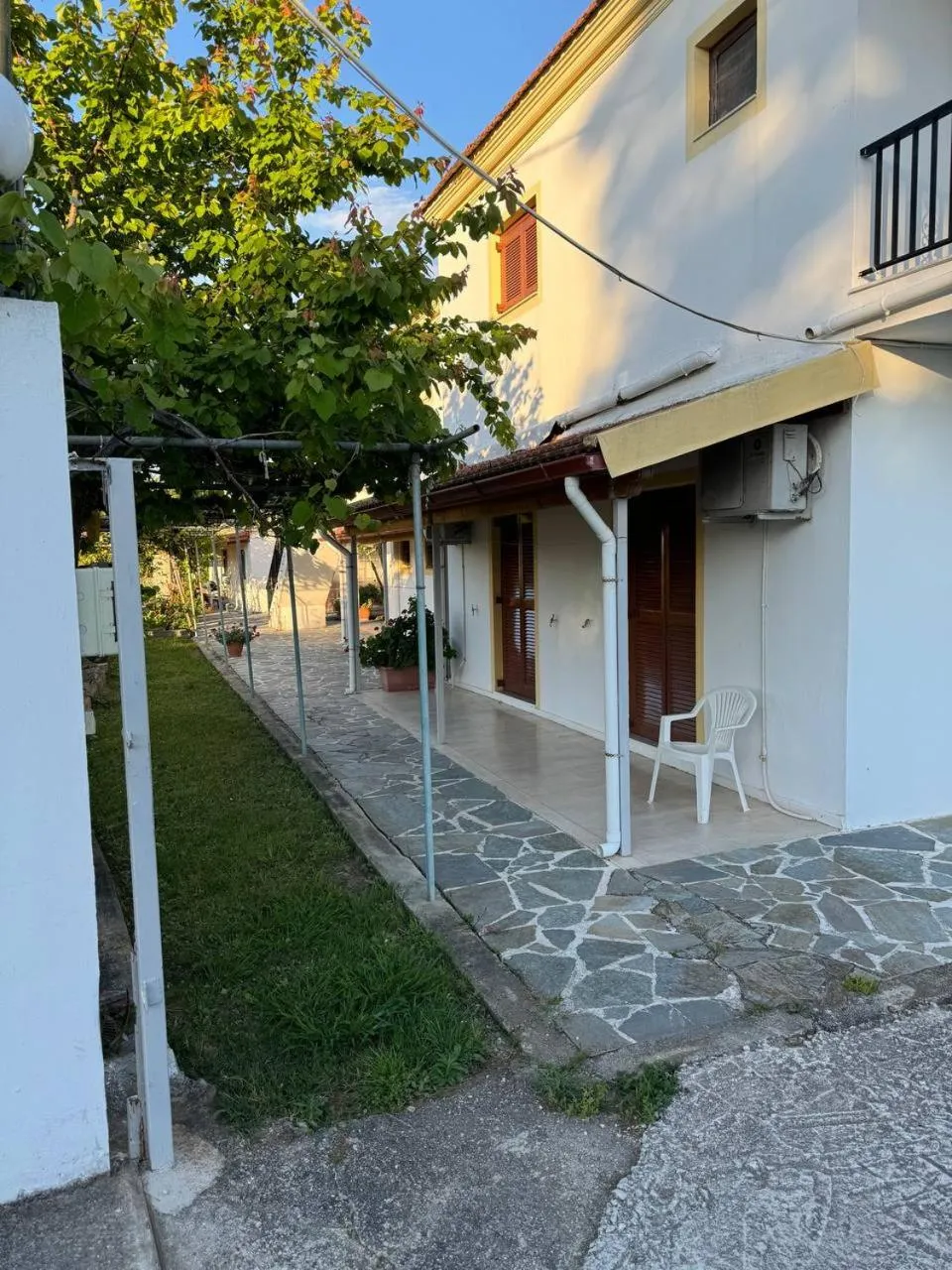 Property building in Gian Petro Apartments