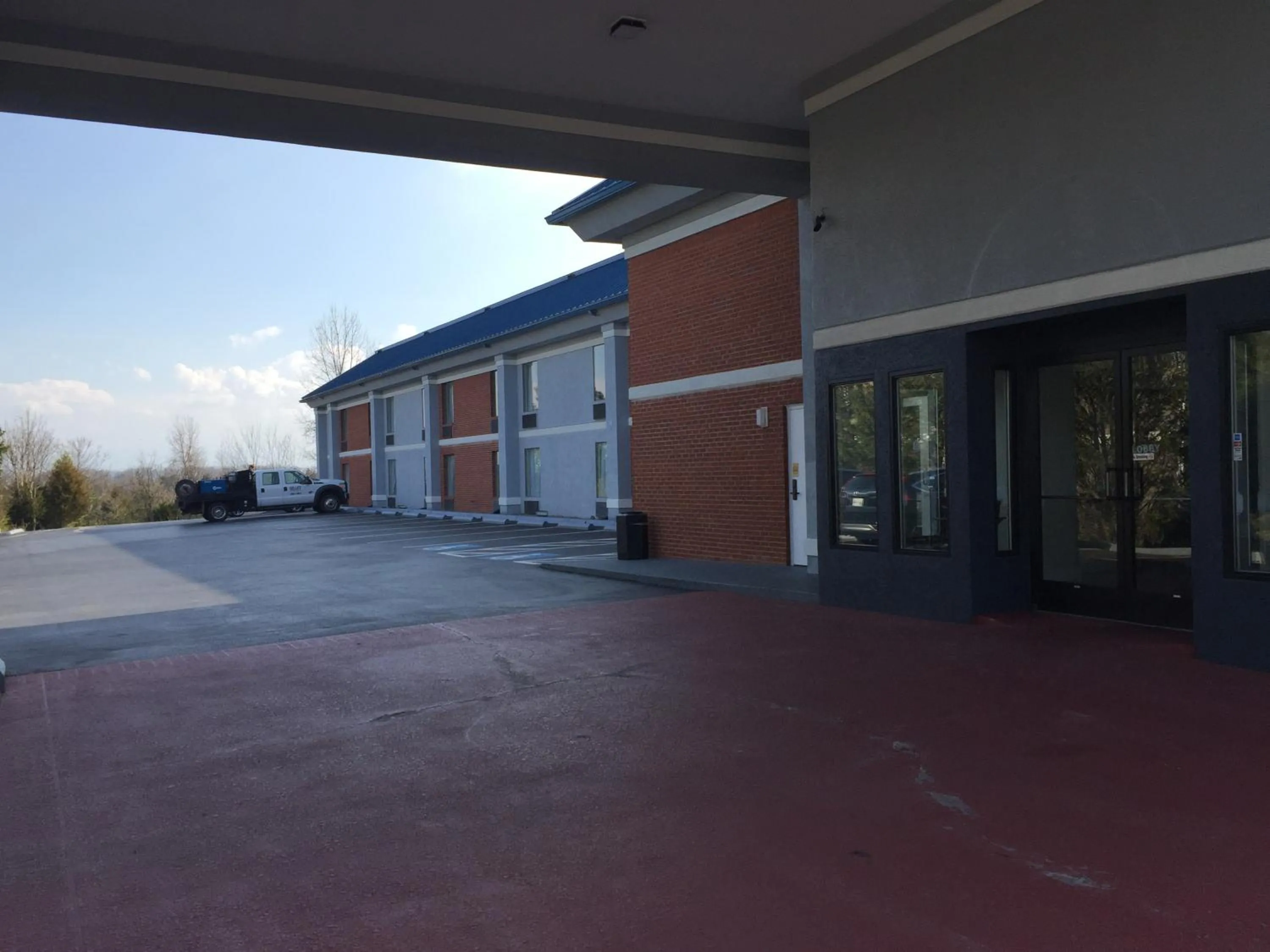 Property building in Super 8 by Wyndham Dandridge