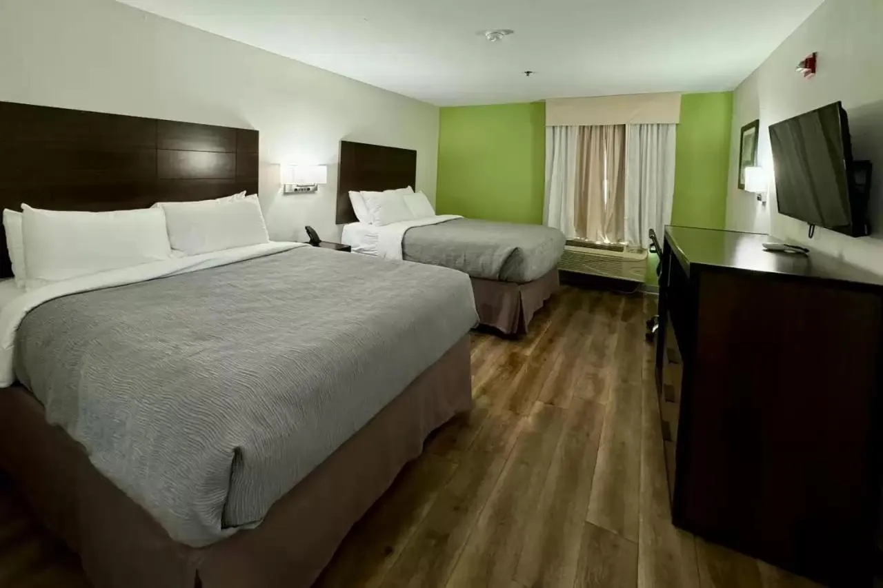 Bed in Quality Inn Sulphur - Lake Charles