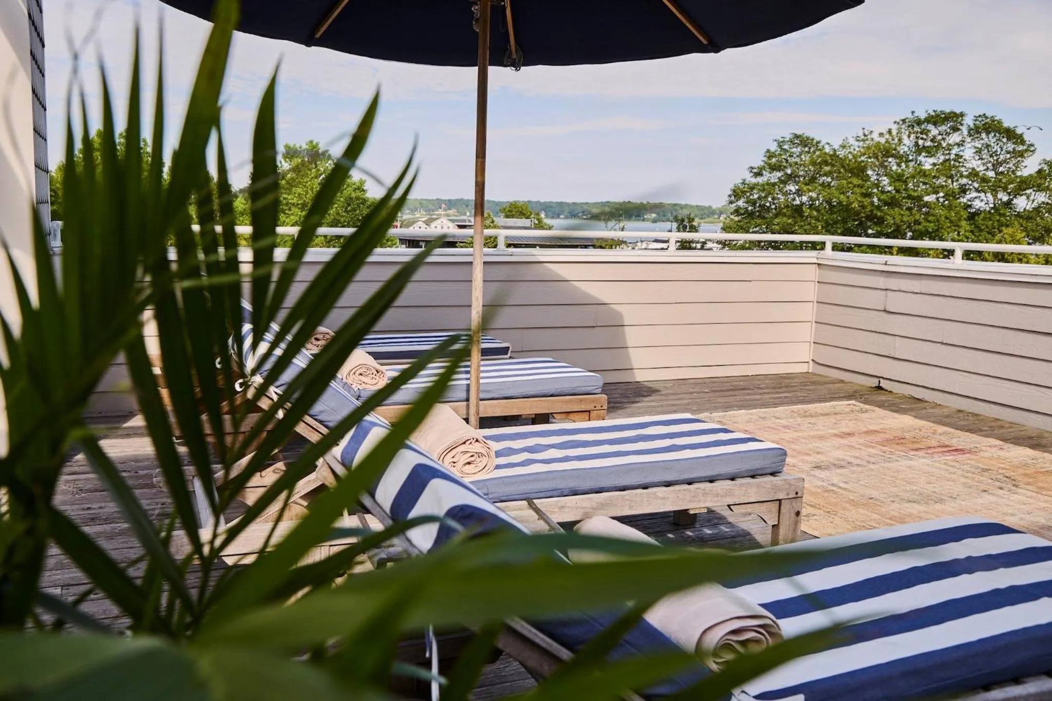 Balcony/Terrace in The Harbor Front Inn