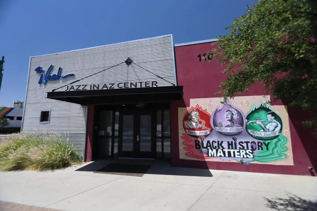 Efficient Micro Living in DTPH